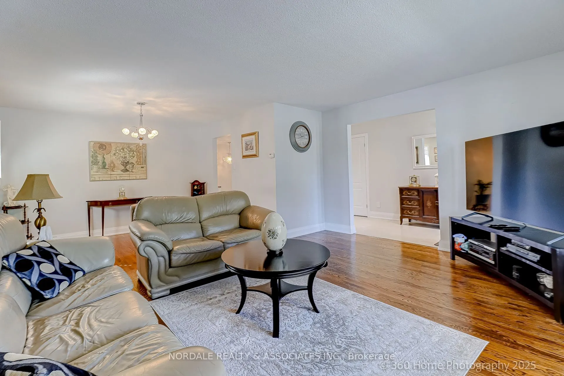 111 Stilecroft Drive