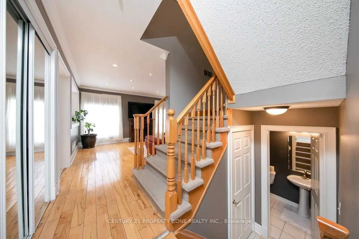 493 TRUDEAU Drive