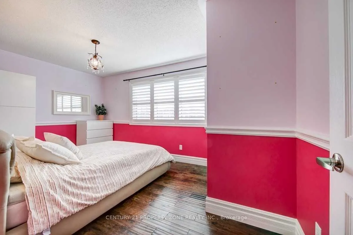 493 TRUDEAU Drive