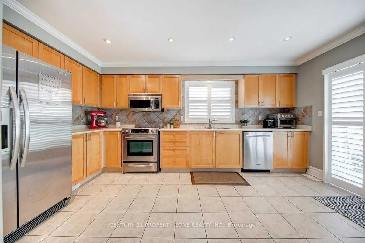 493 TRUDEAU Drive