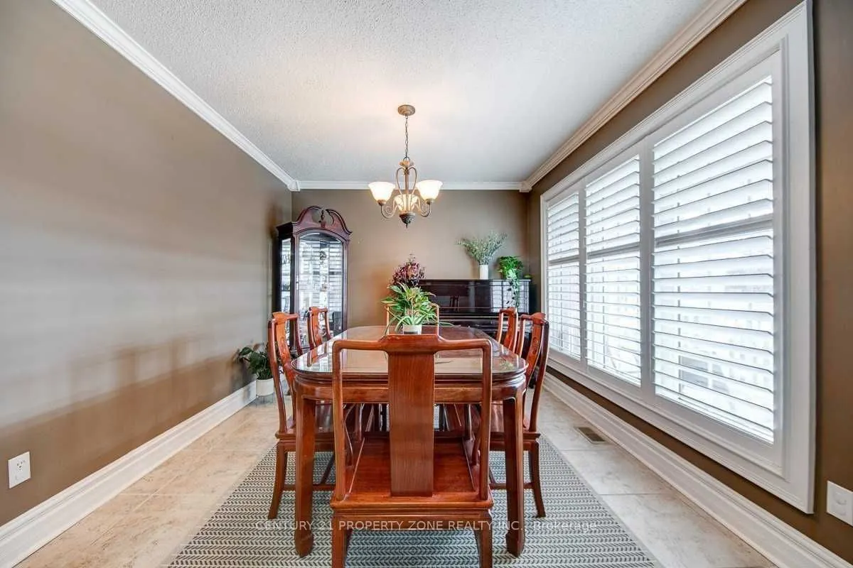 493 TRUDEAU Drive