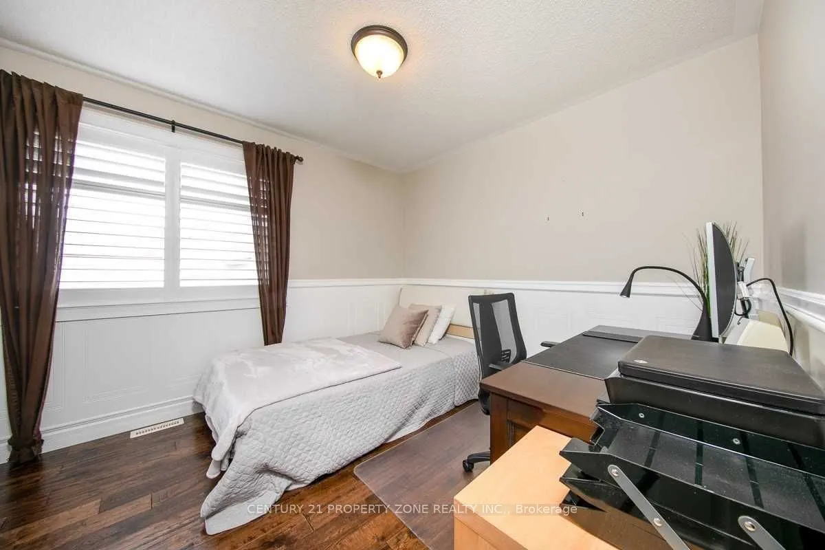 493 TRUDEAU Drive