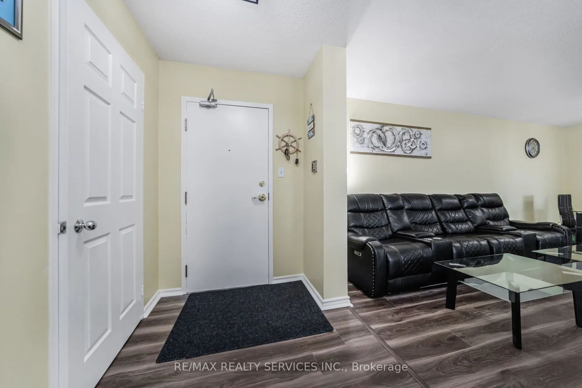 30 Malta Avenue, #2209