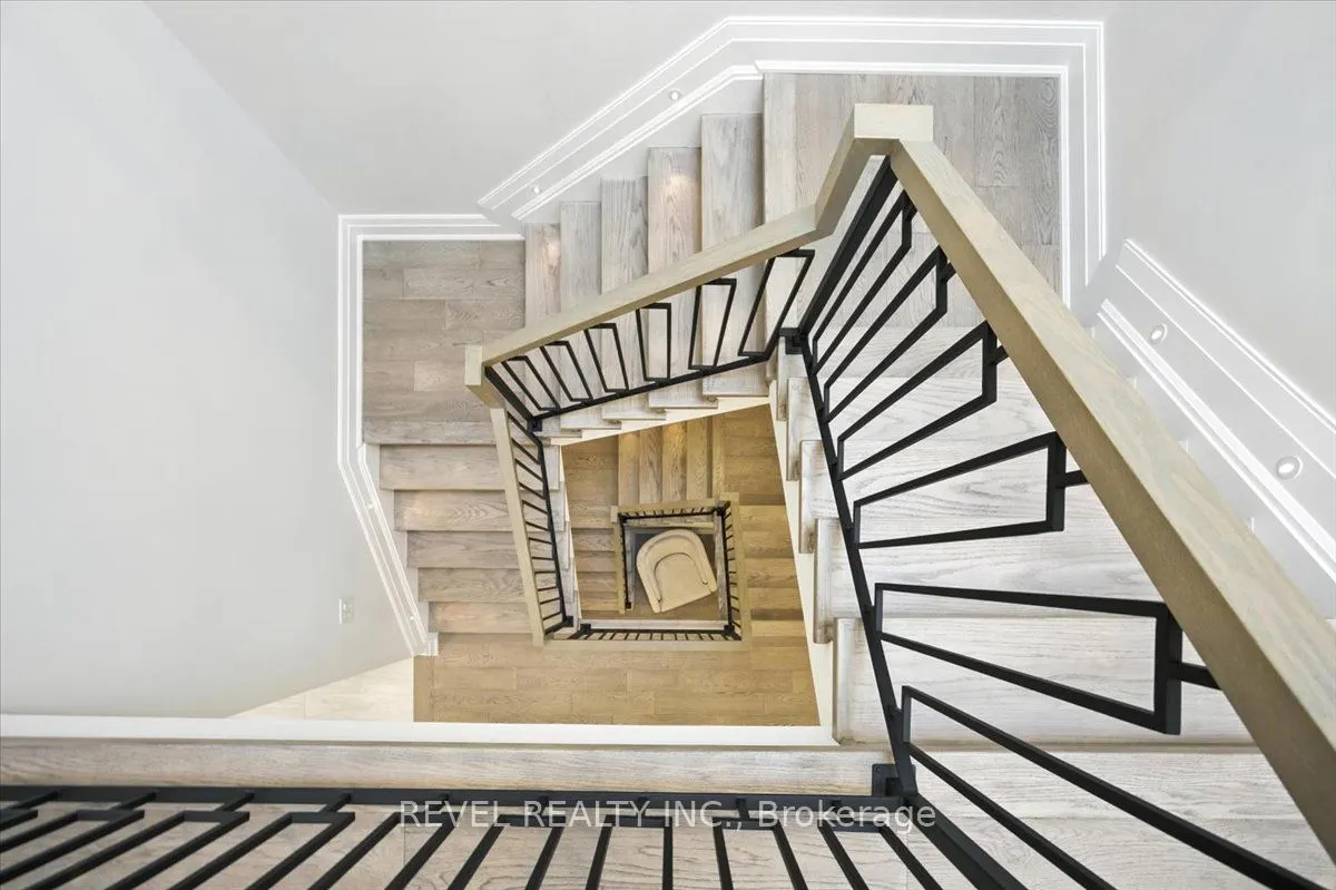 493 Brookside Drive