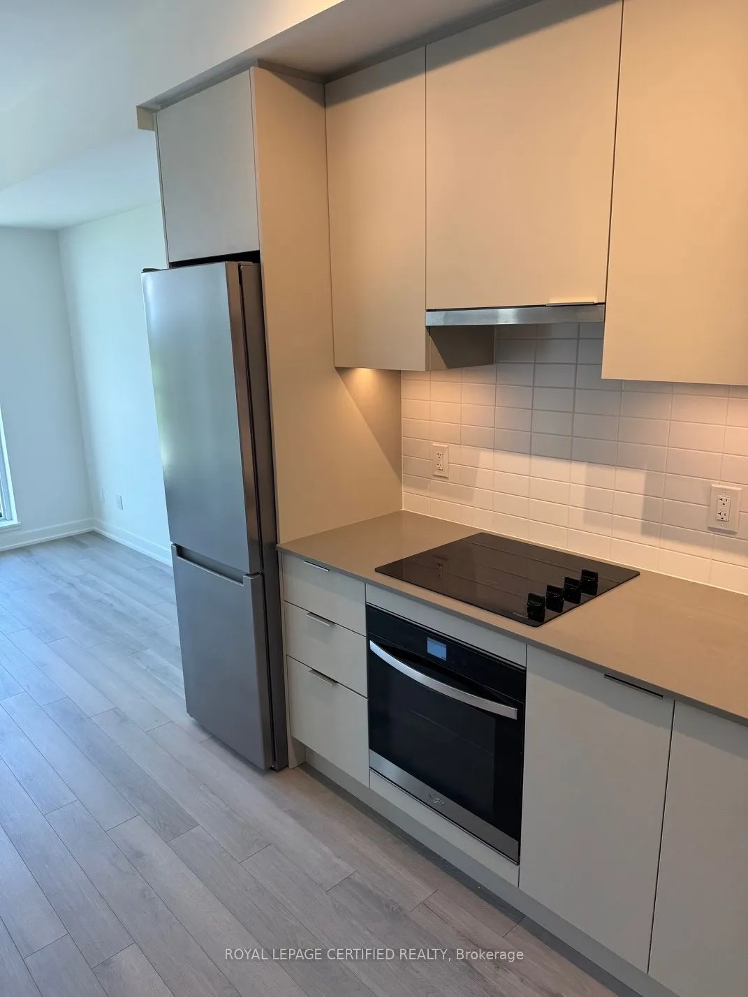 3079 Trafalgar Road, #1604