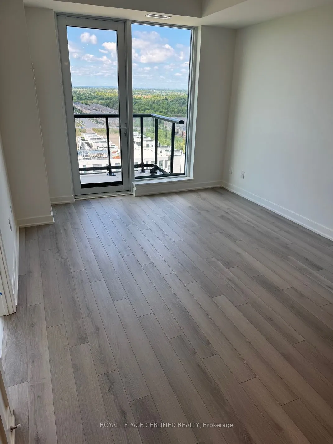 3079 Trafalgar Road, #1604