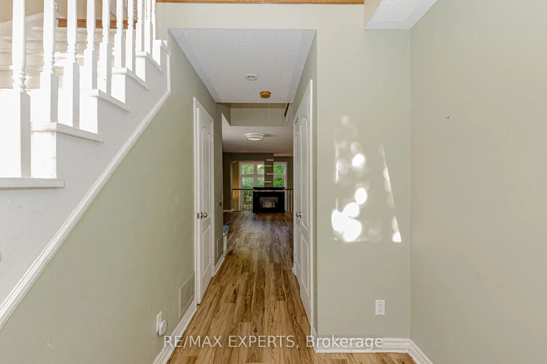 1084 Queen Street W, #17B