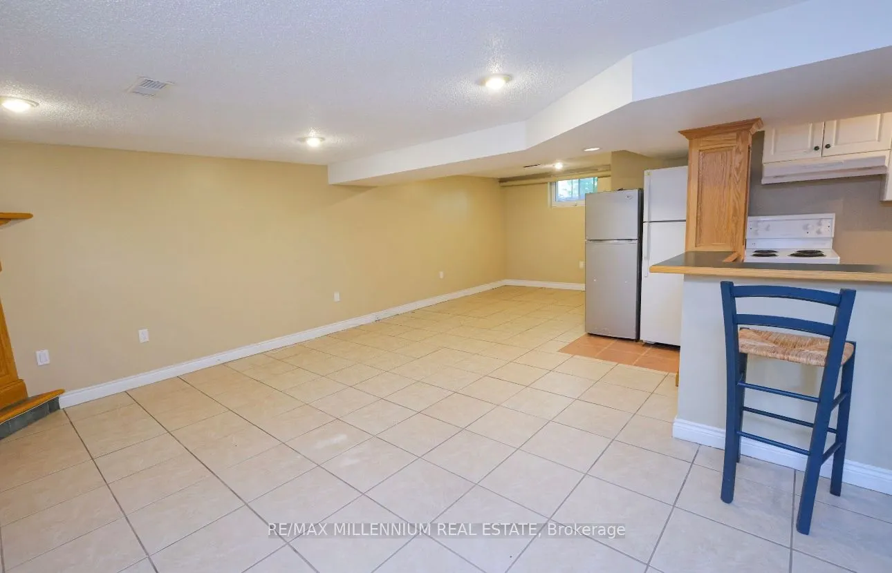 2395 Edenhurst Drive