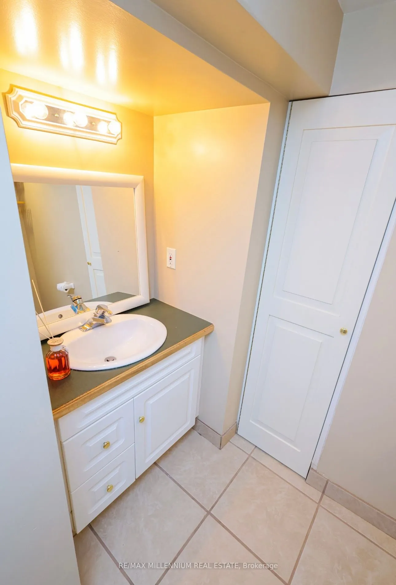 2395 Edenhurst Drive