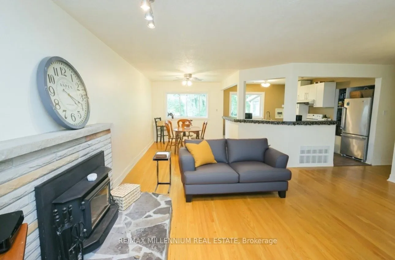 2395 Edenhurst Drive