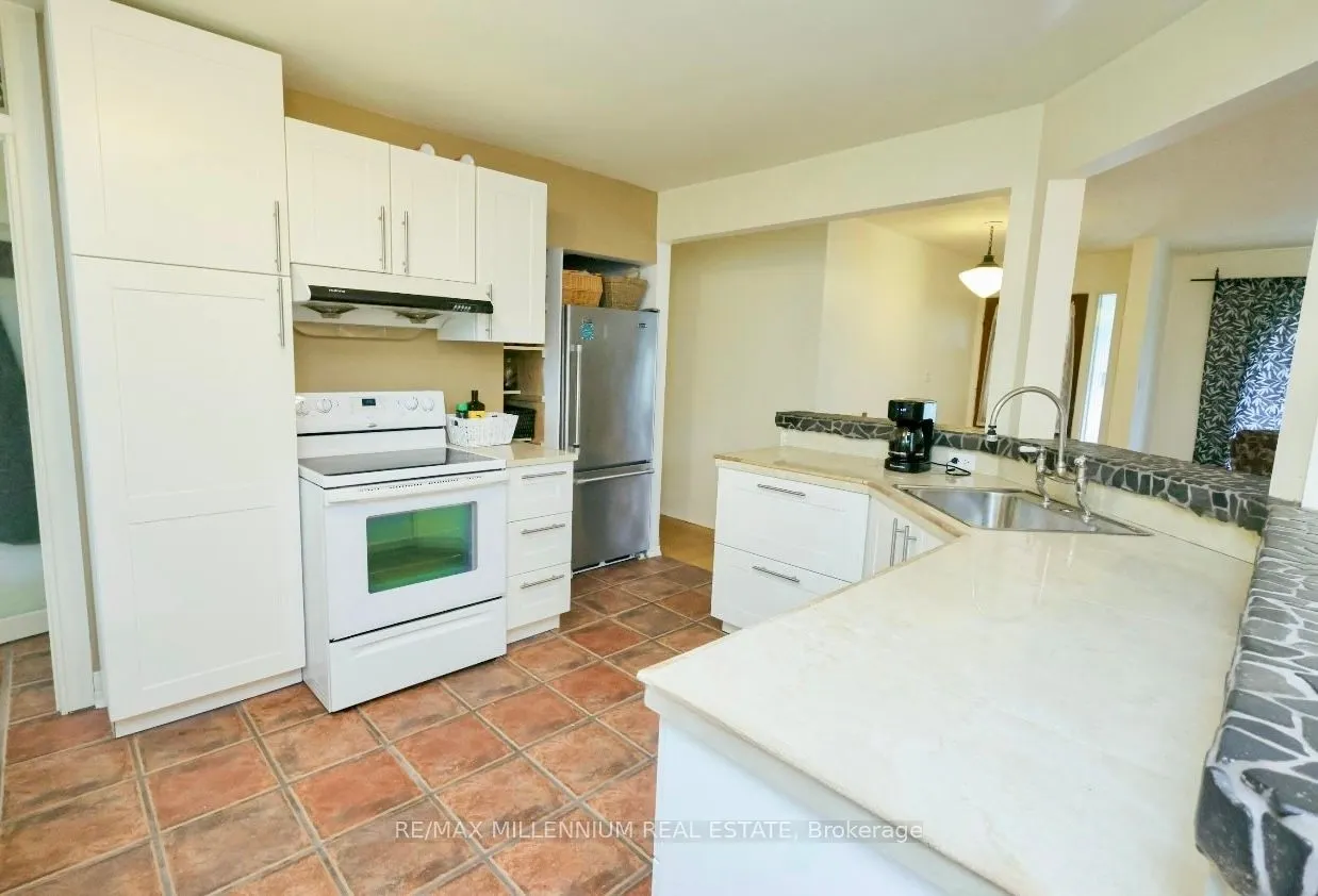 2395 Edenhurst Drive