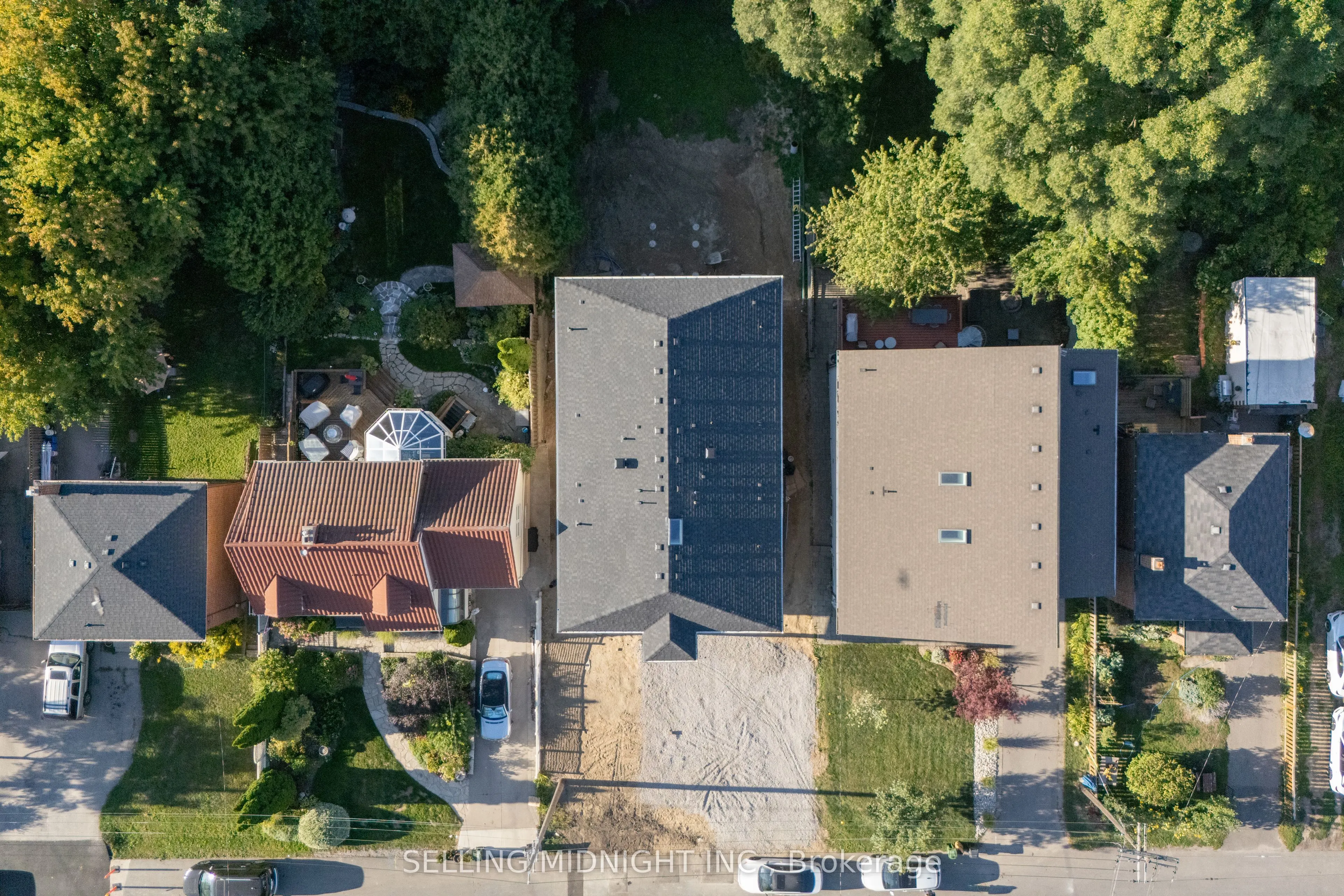 60 Cannon Road, #4