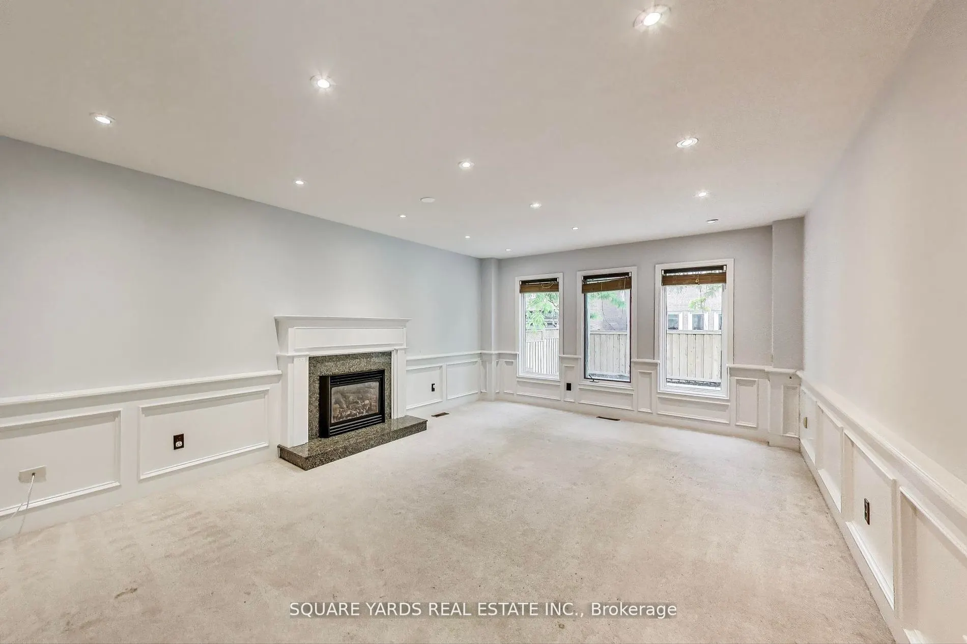 59 Adirondack Crescent