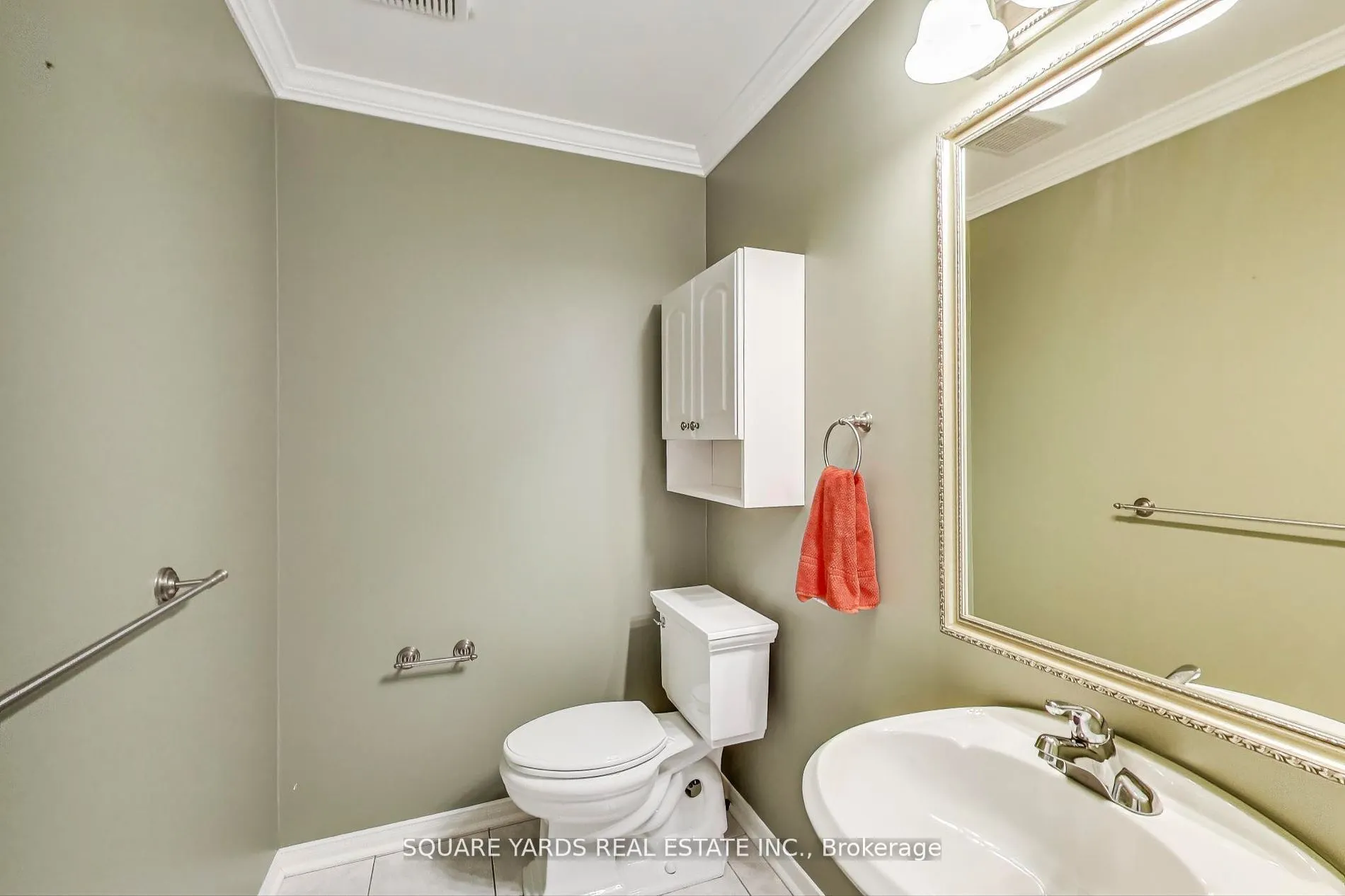 59 Adirondack Crescent