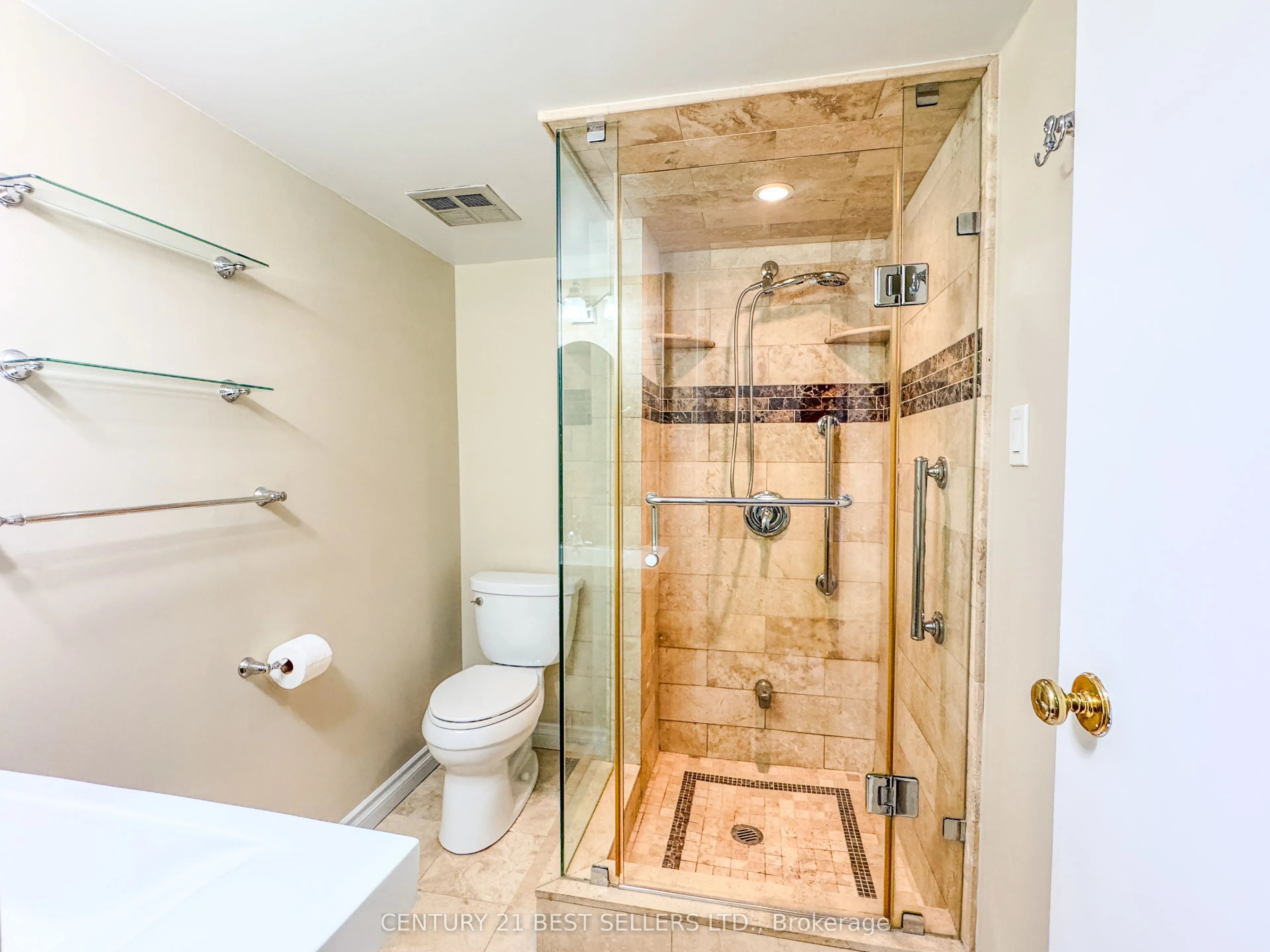 3650 Kaneff Crescent, #1803