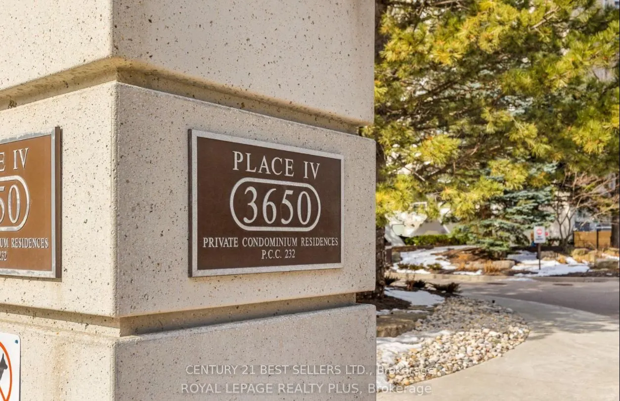 3650 Kaneff Crescent, #1803