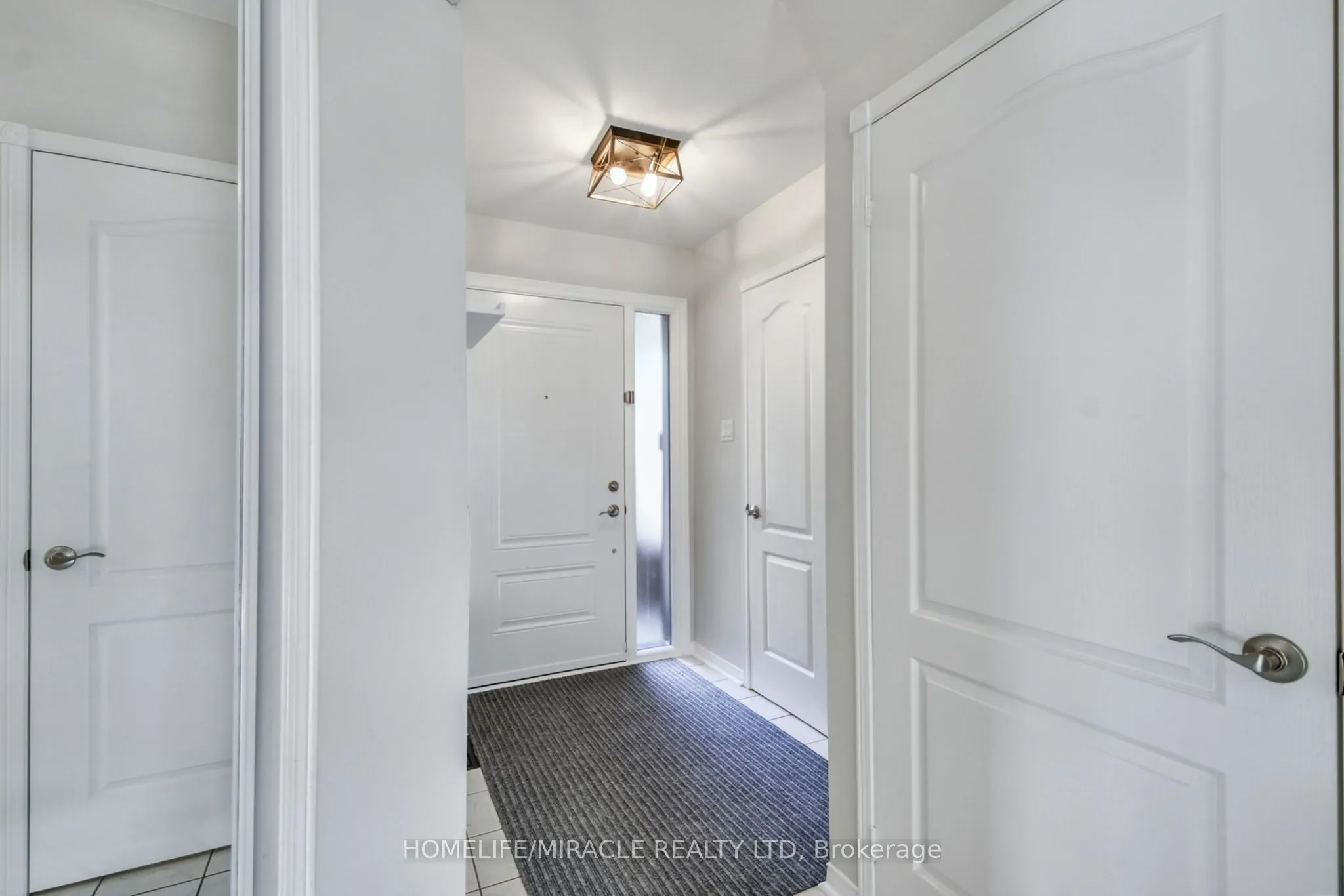 373 Turnberry Crescent