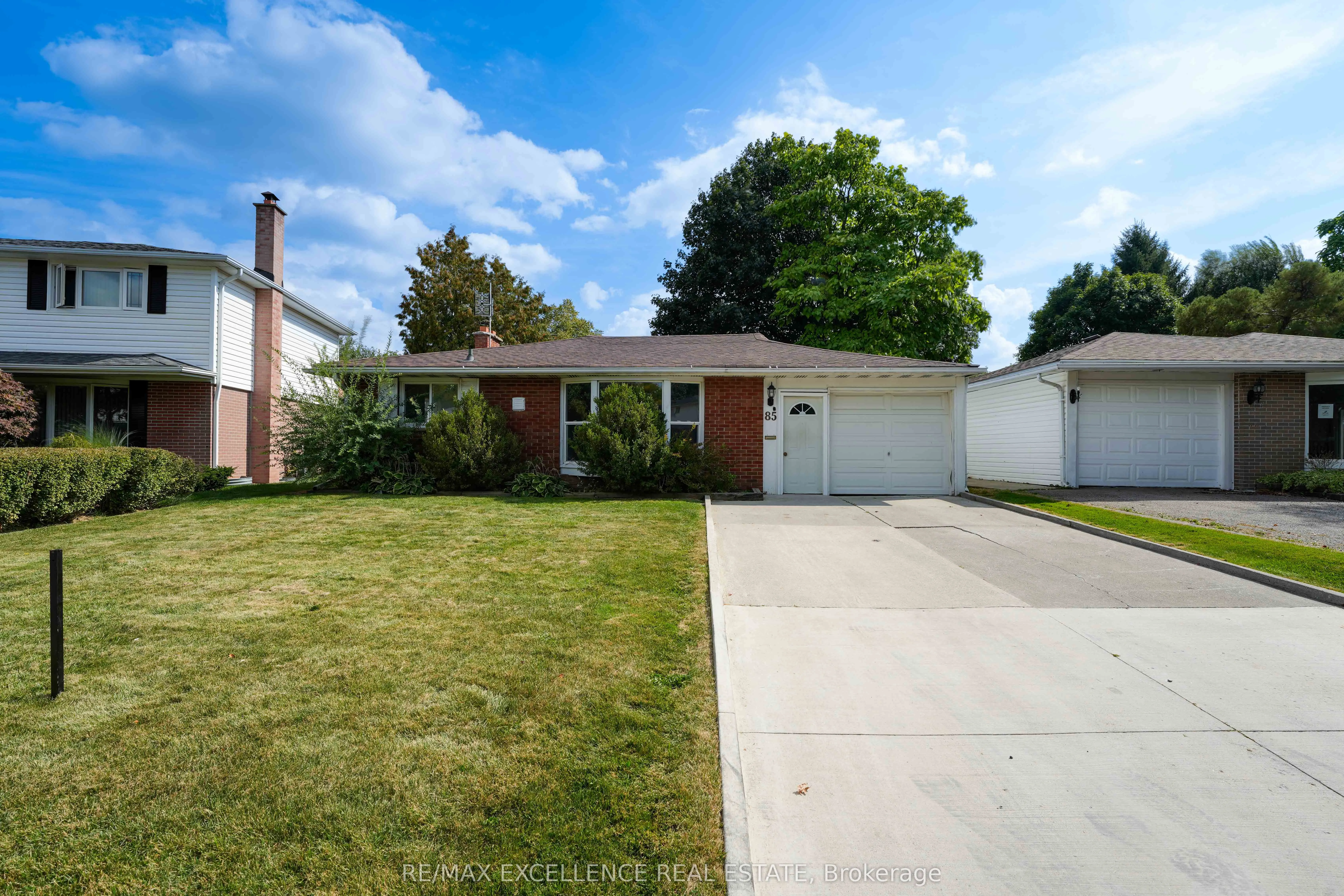 85 Watson Crescent