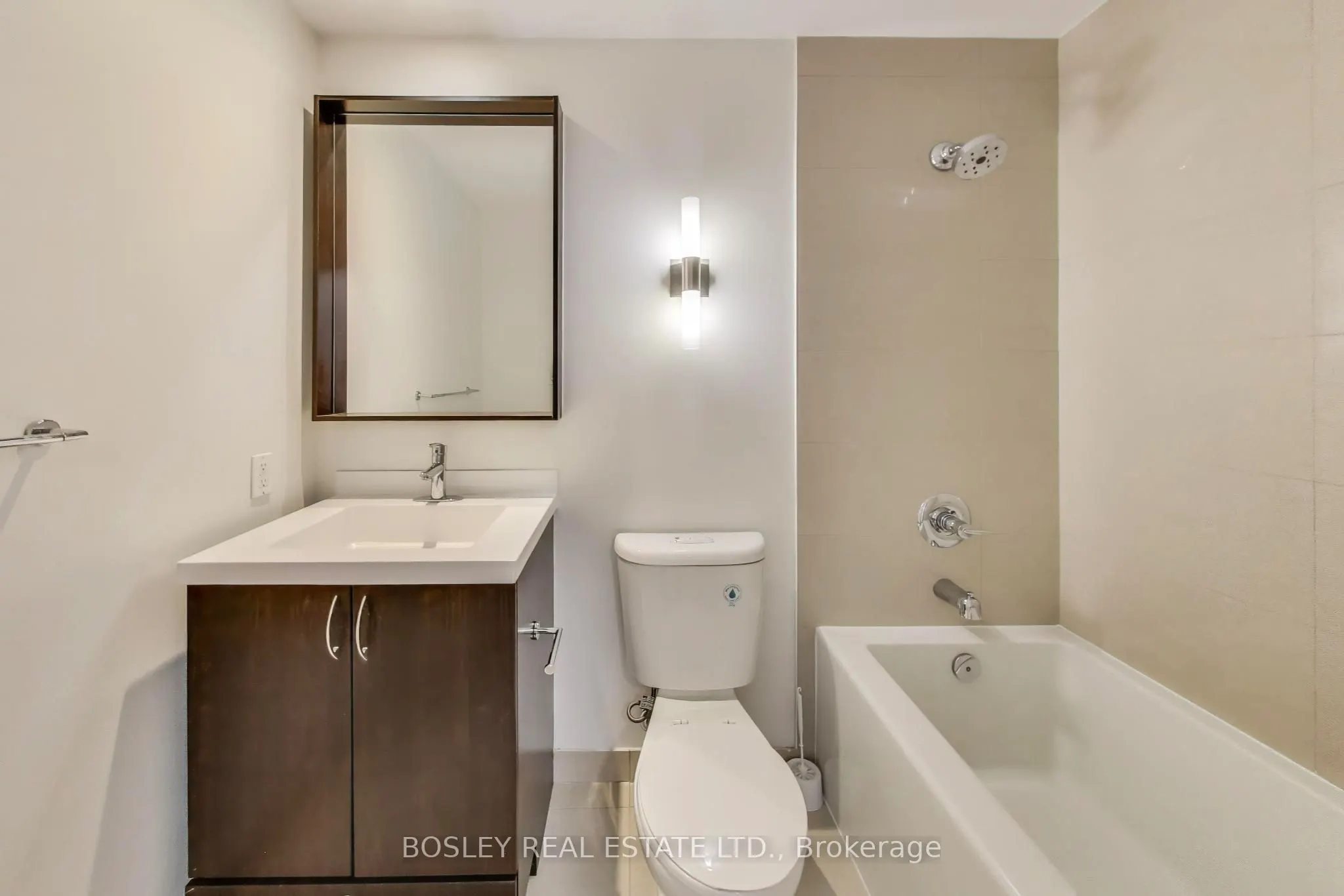 15 Viking Lane, #3402