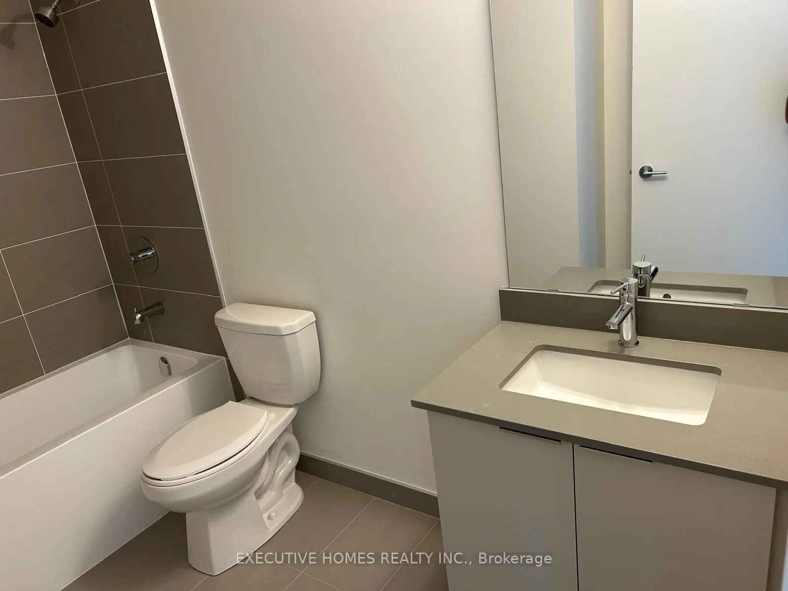 3079 Trafalgar Road, #1411