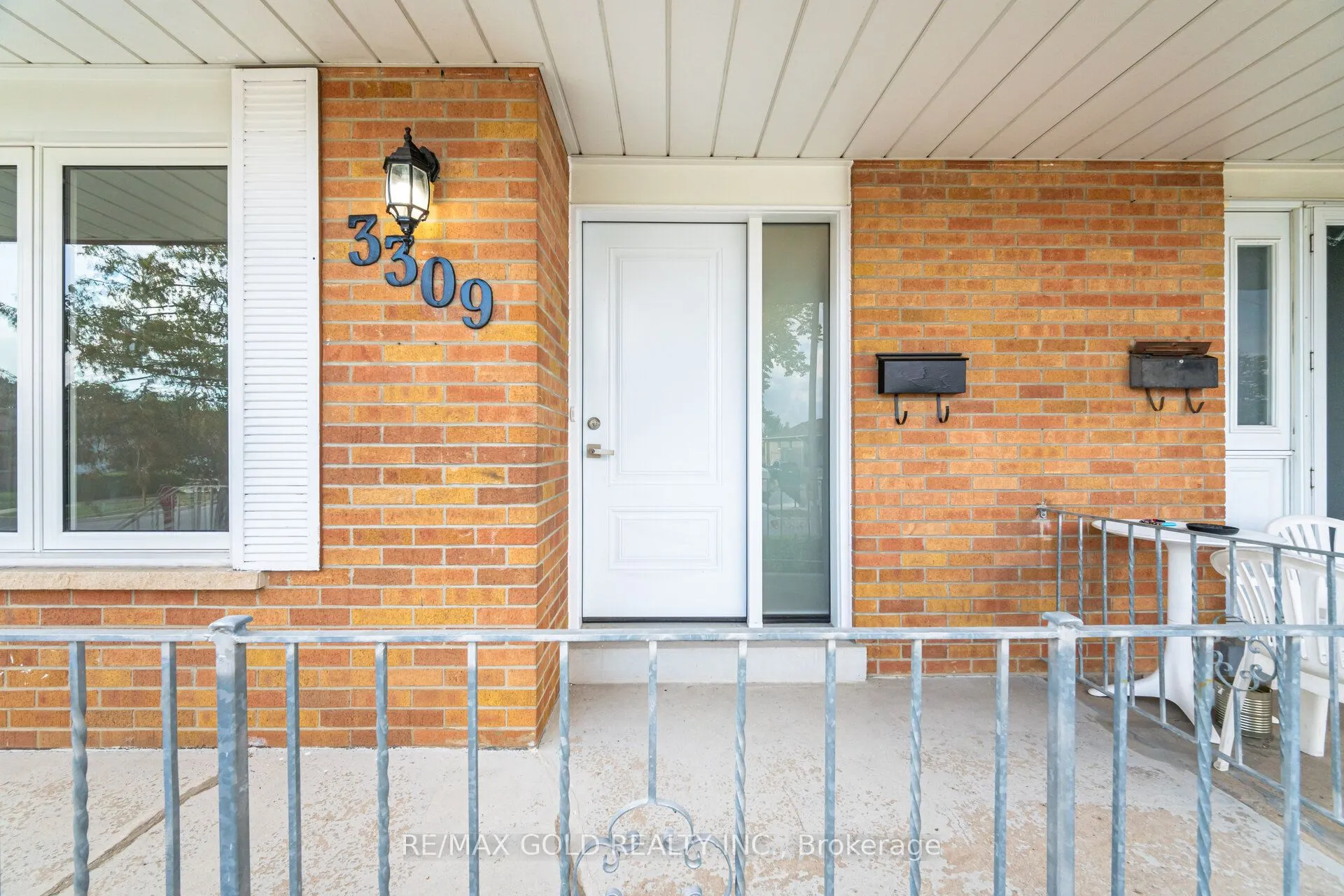 3309 Jolliffe Avenue