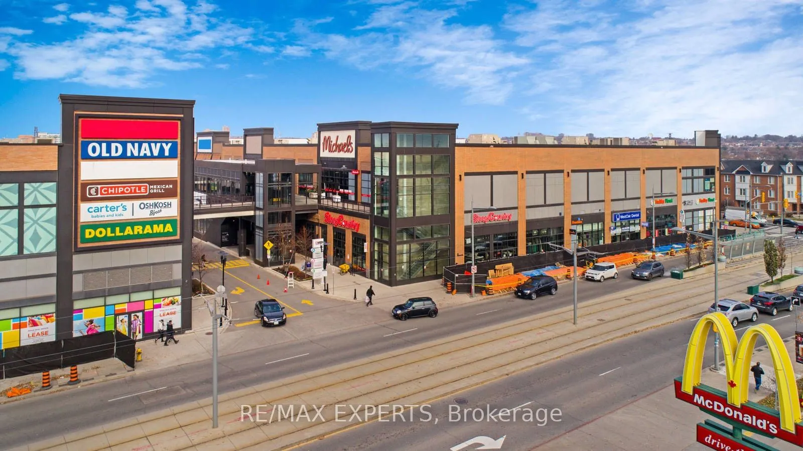 2300 St Clair Avenue W, #811