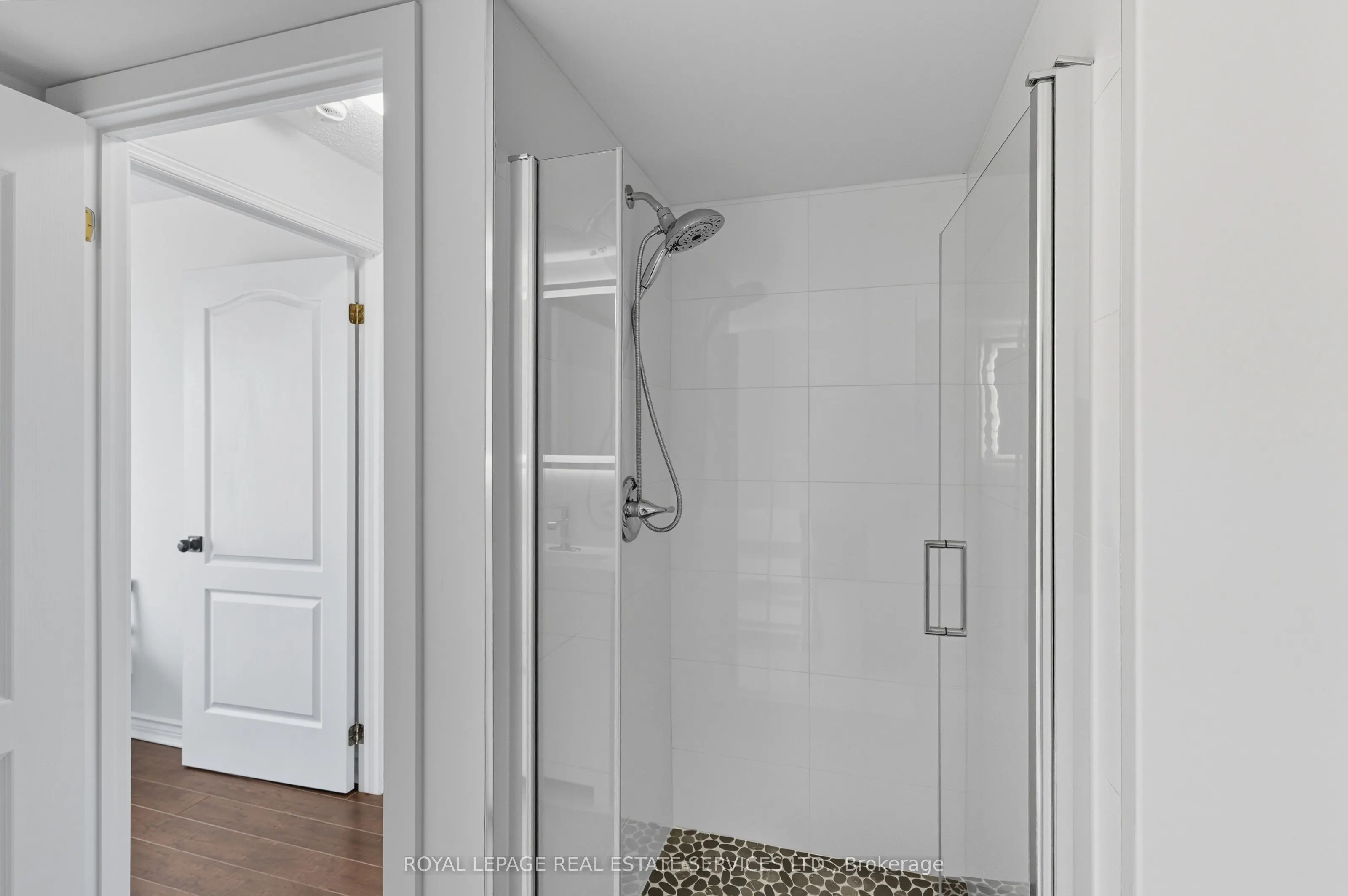 1276 Maple Crossing Boulevard, #614