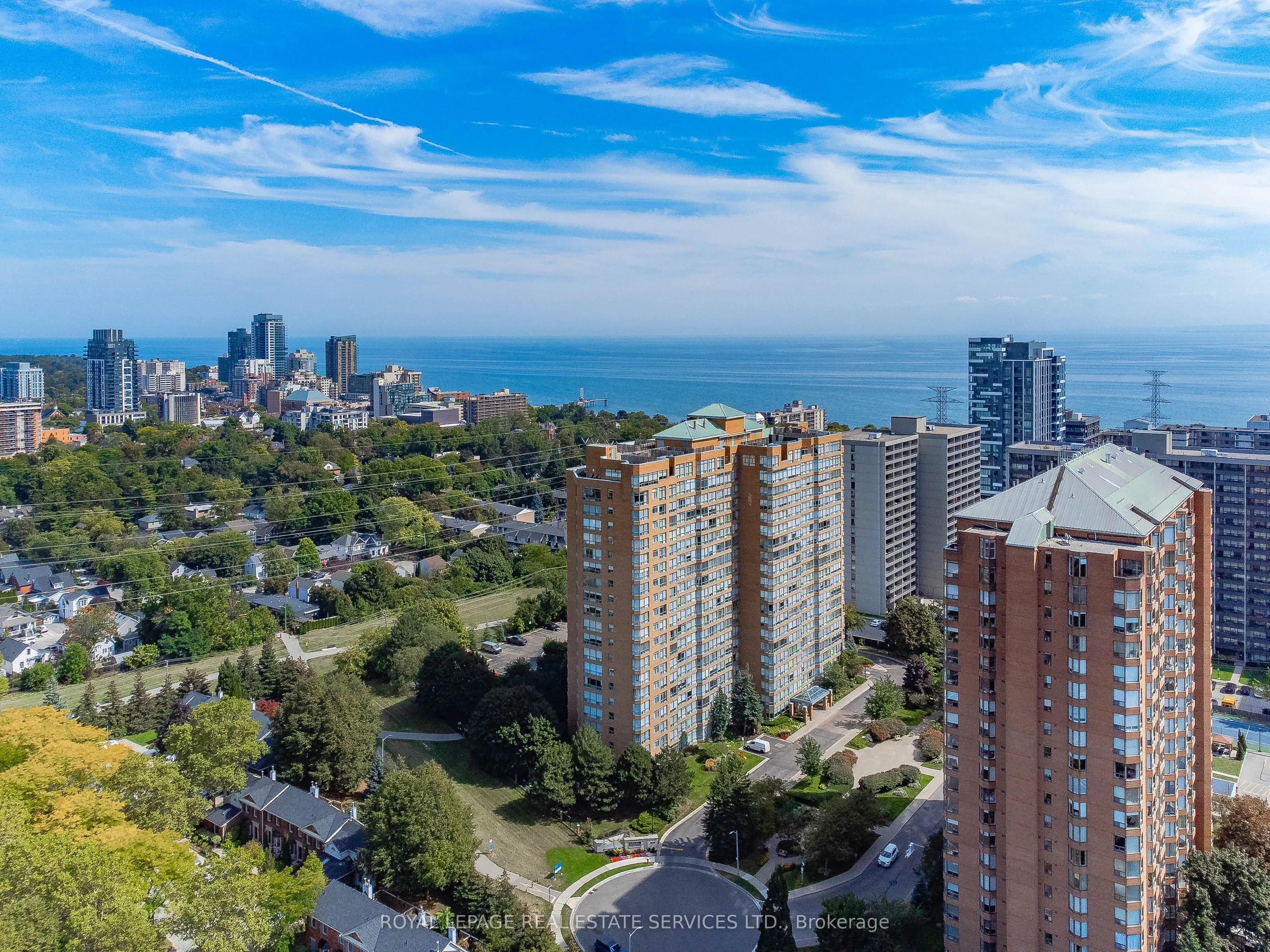 1276 Maple Crossing Boulevard, #614