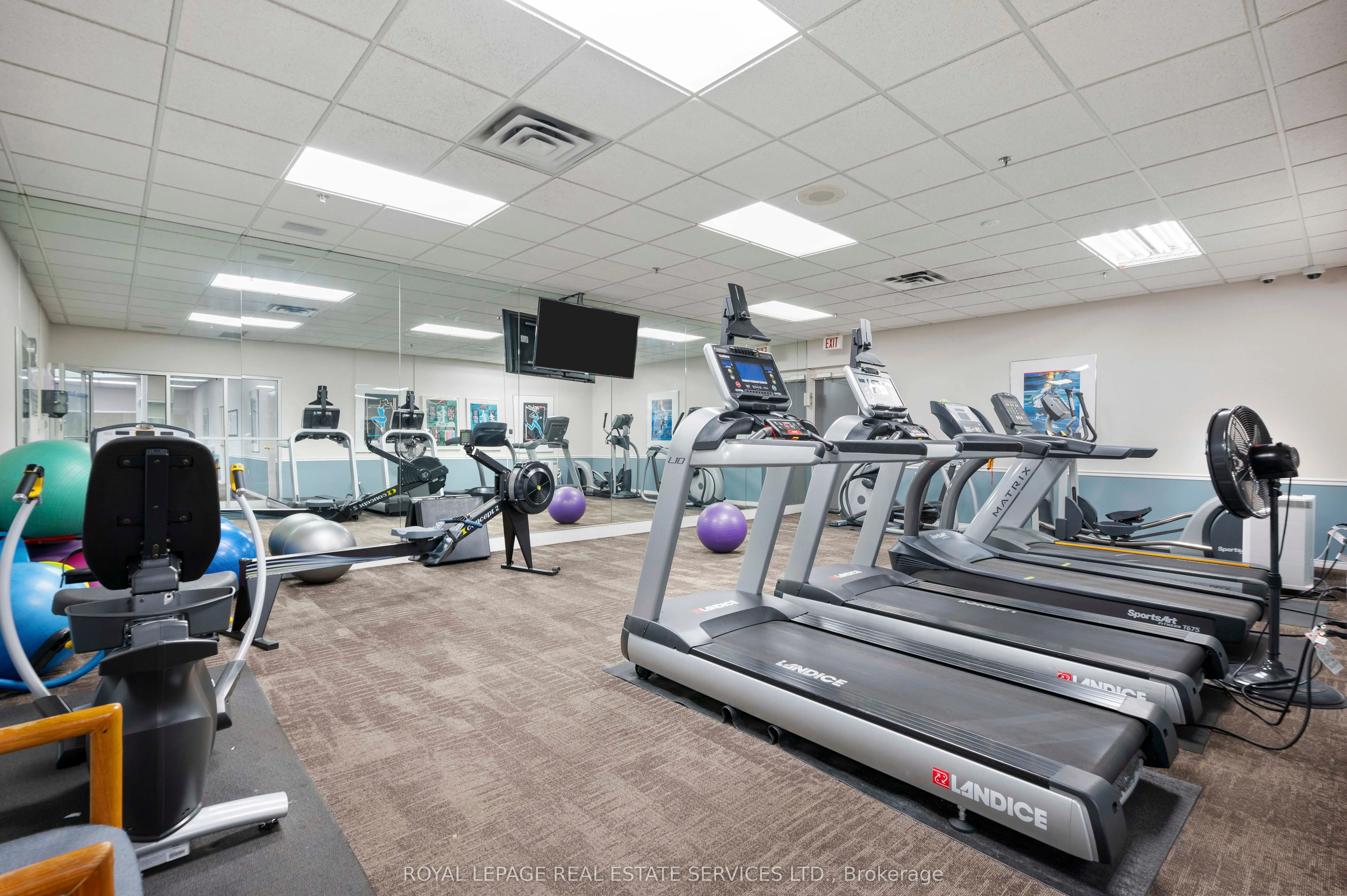 1276 Maple Crossing Boulevard, #614