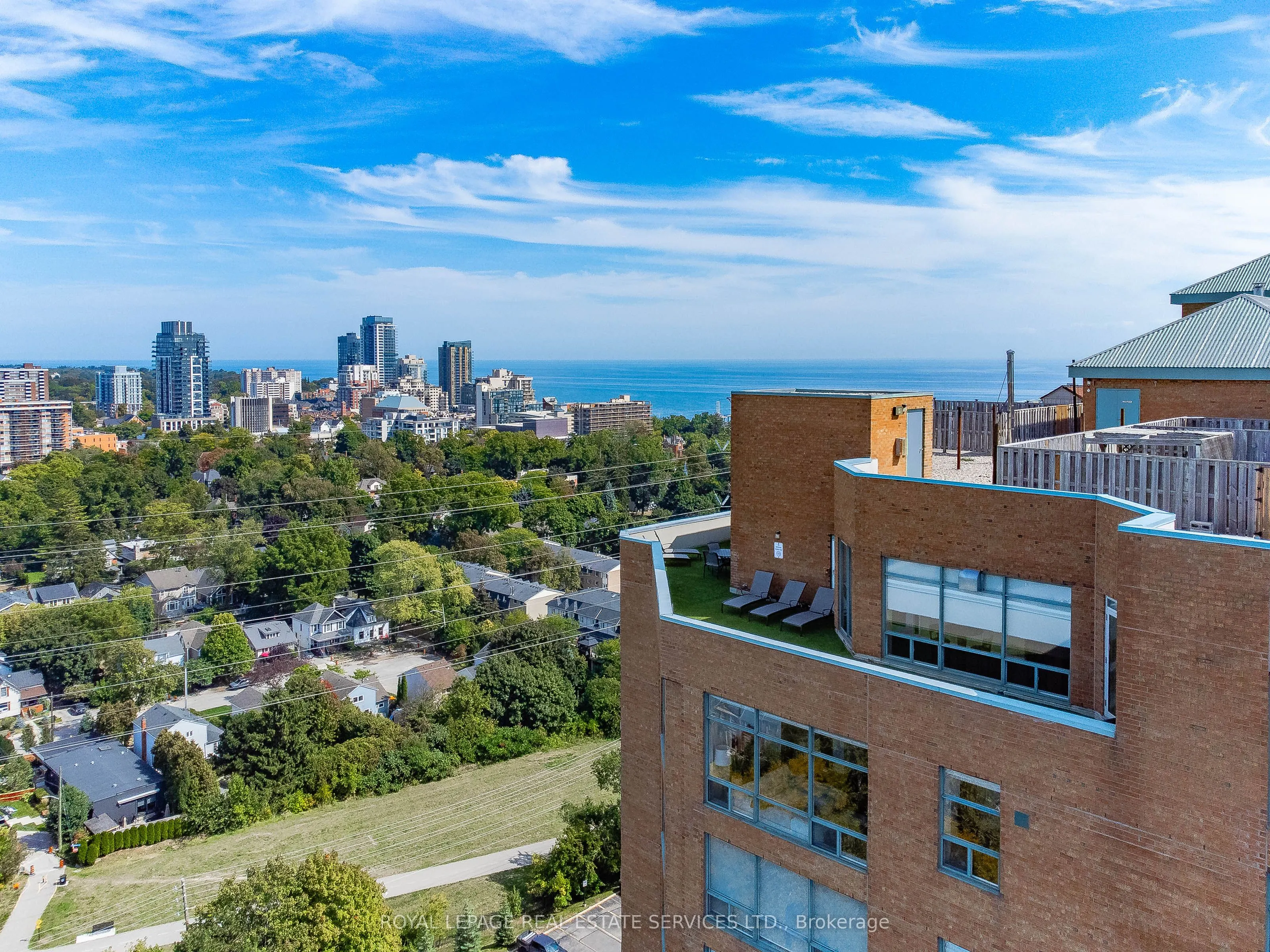 1276 Maple Crossing Boulevard, #614
