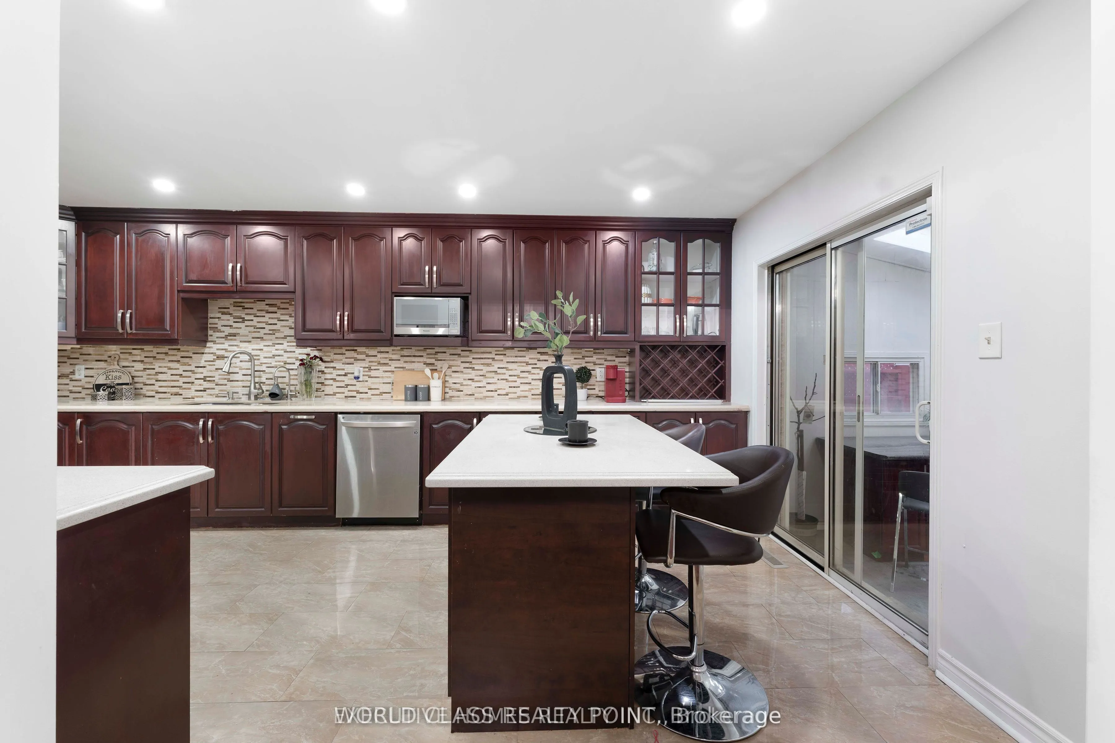 44 Pebblestone Circle
