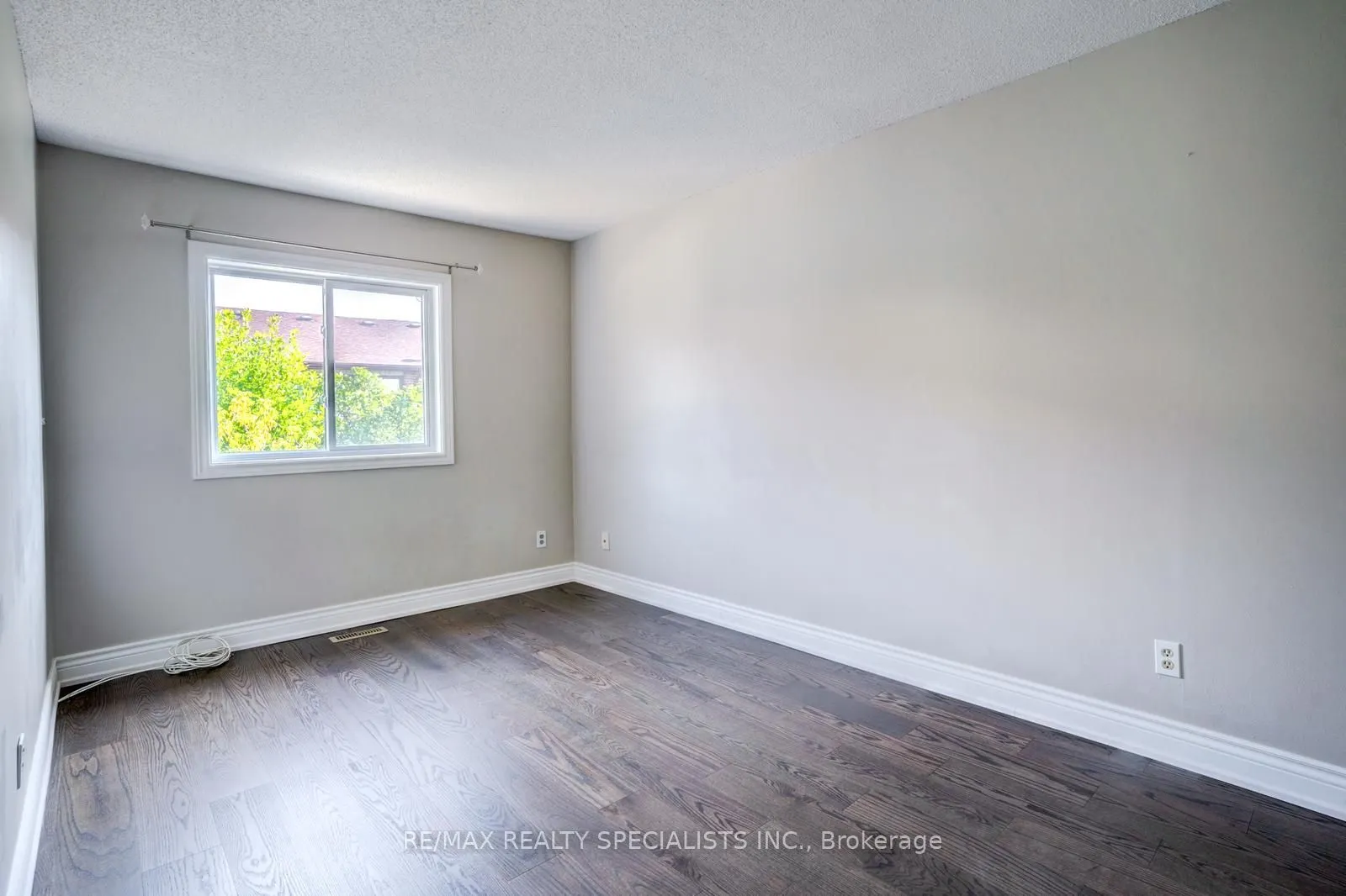 1039 Cedarglen Gate, #28
