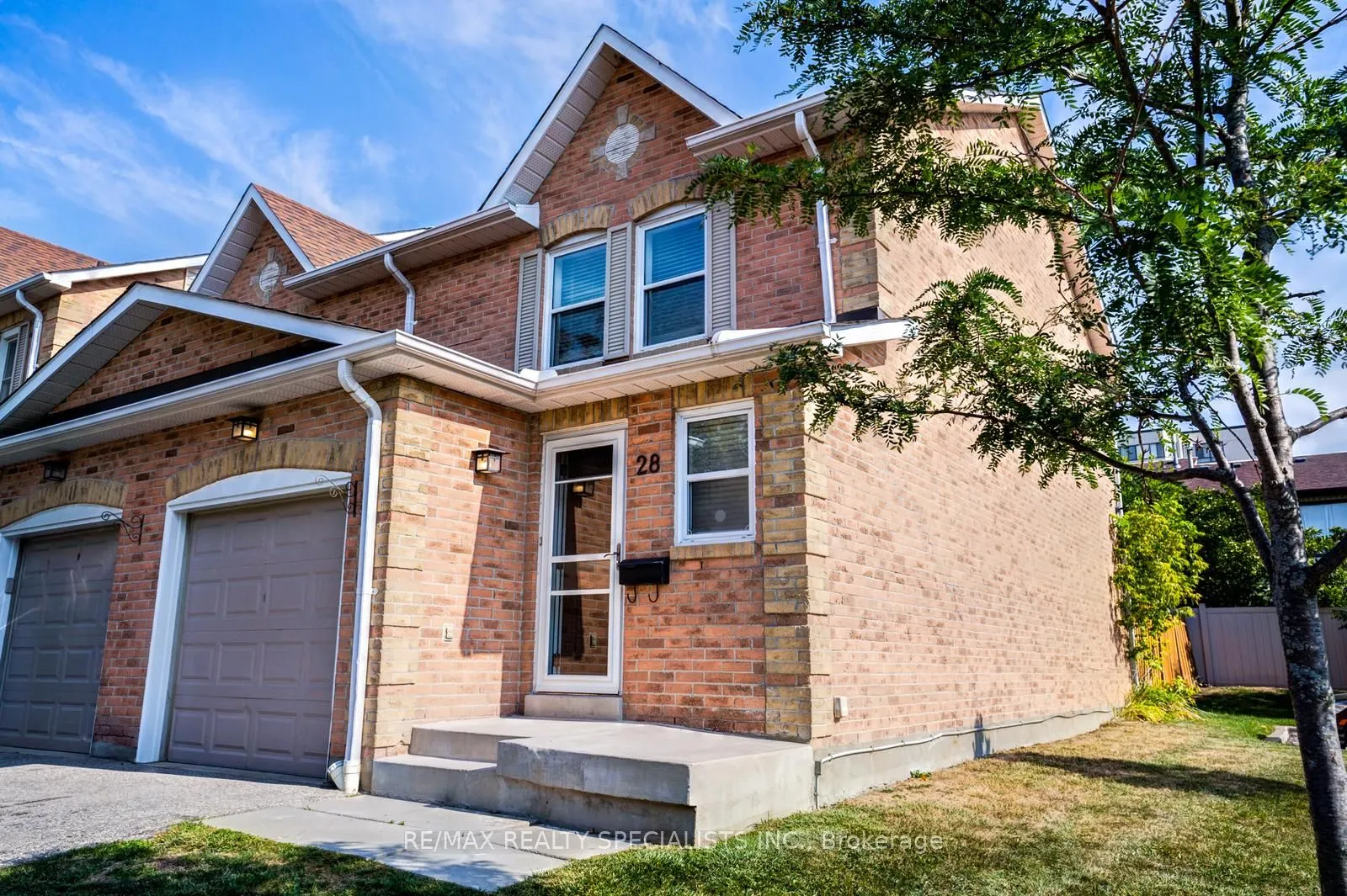 1039 Cedarglen Gate, #28