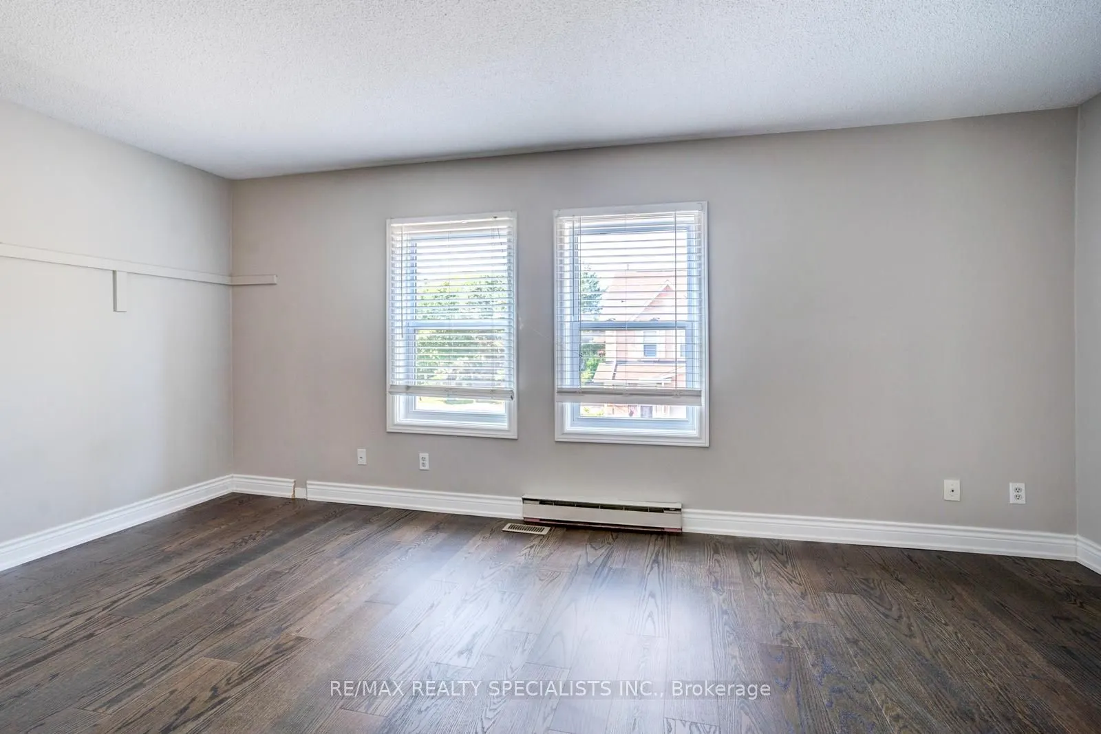 1039 Cedarglen Gate, #28