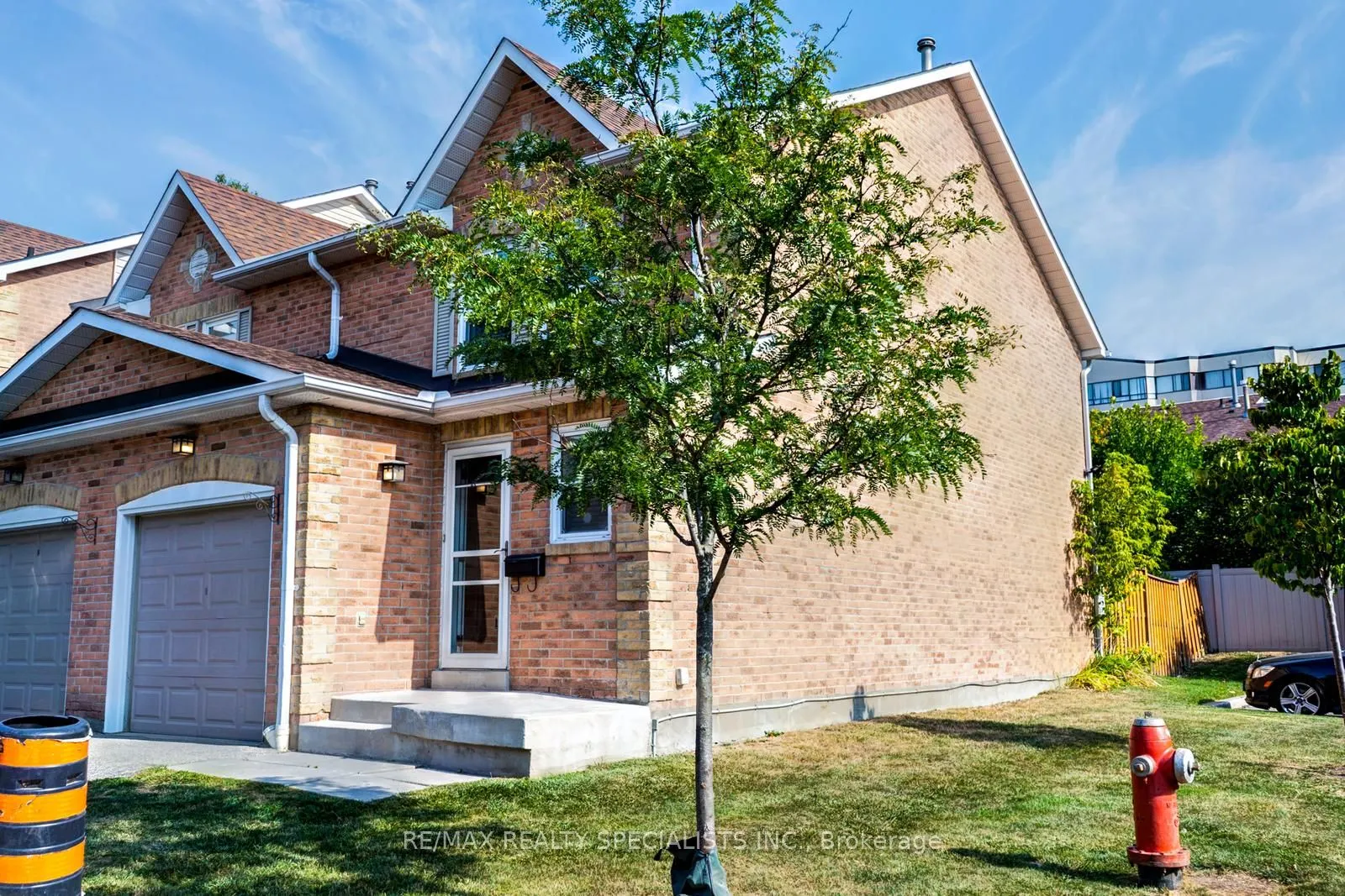 1039 Cedarglen Gate, #28