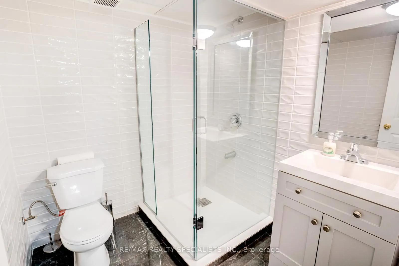 1039 Cedarglen Gate, #28