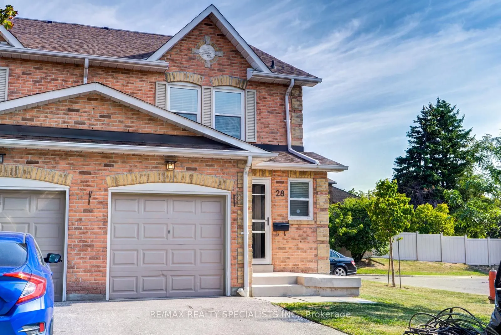 1039 Cedarglen Gate, #28