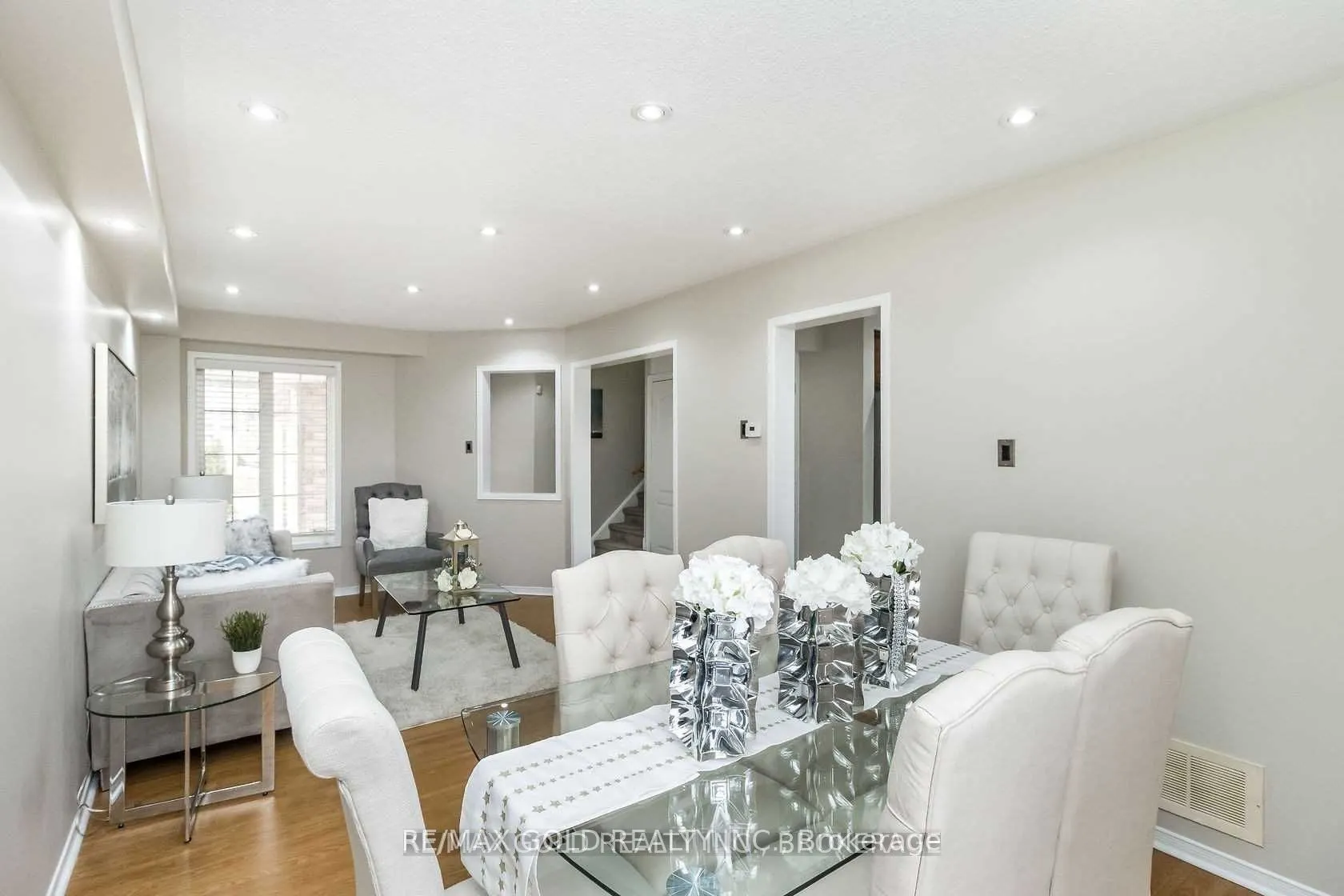 136 Bunchberry Way