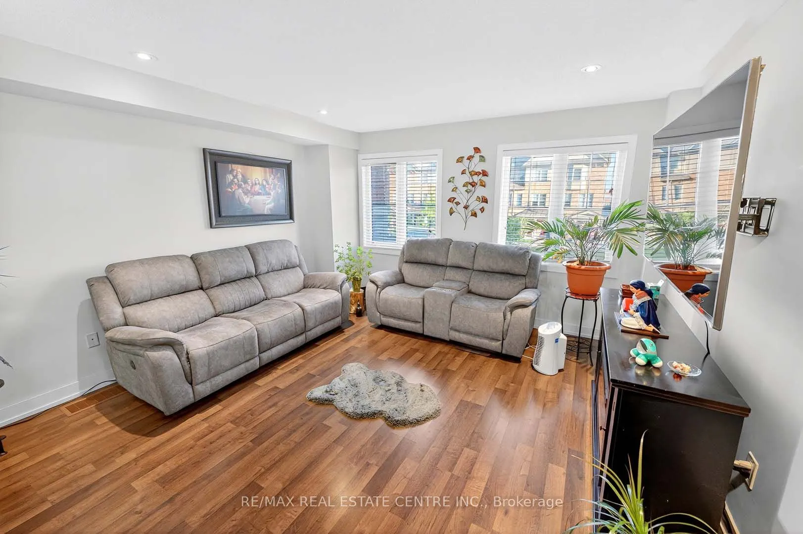164 Inspire Boulevard