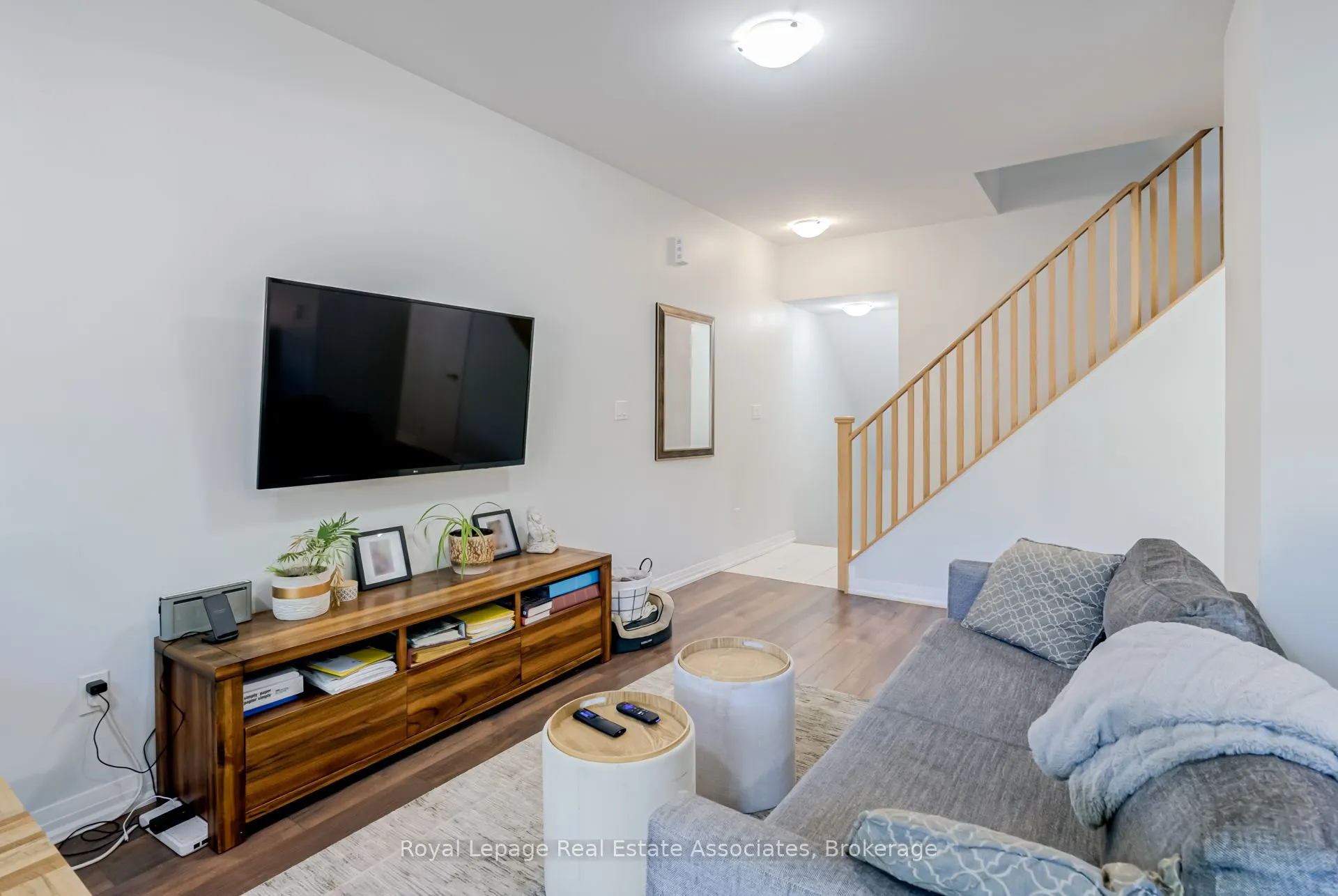 1145 Journeyman Lane, #230