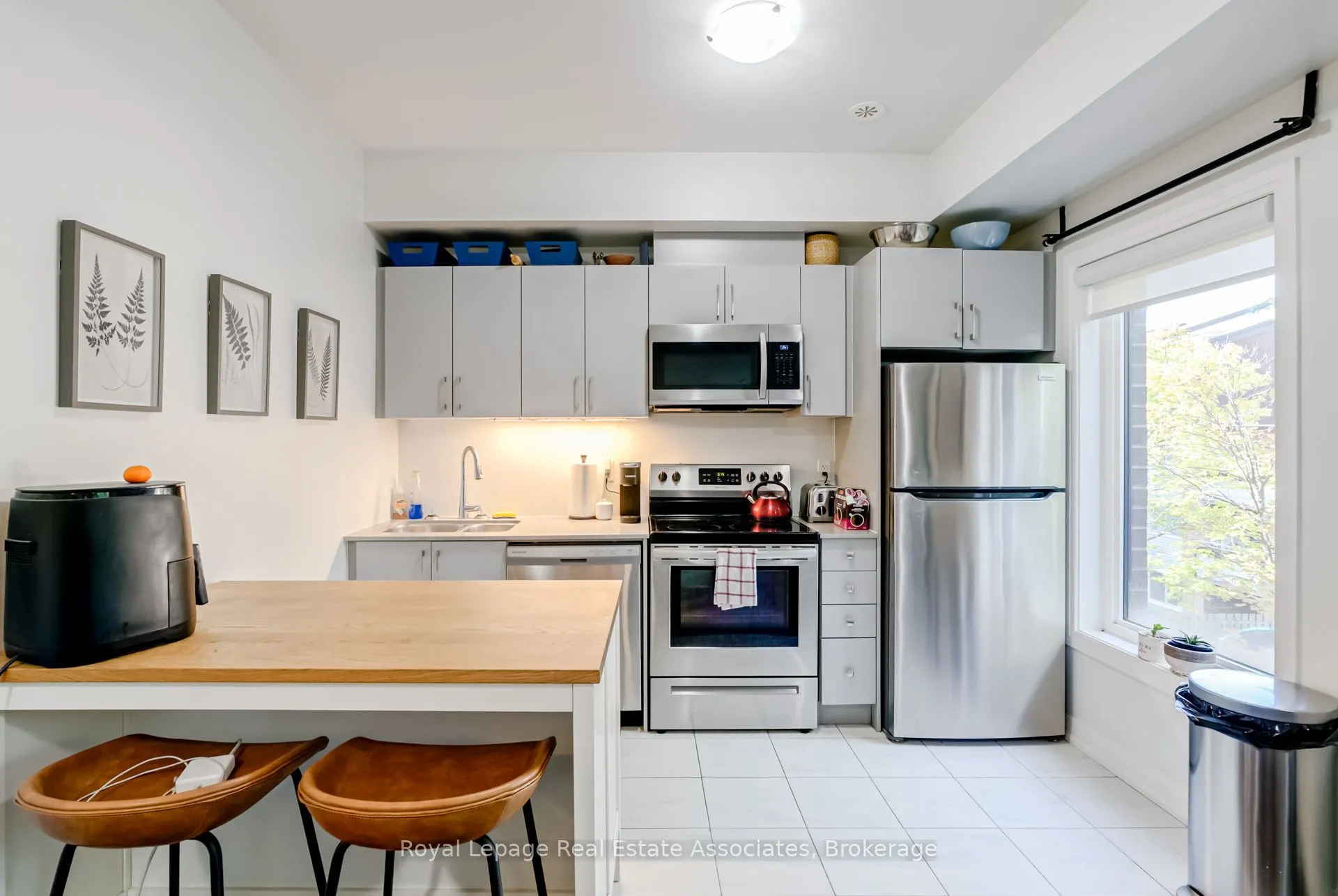 1145 Journeyman Lane, #230