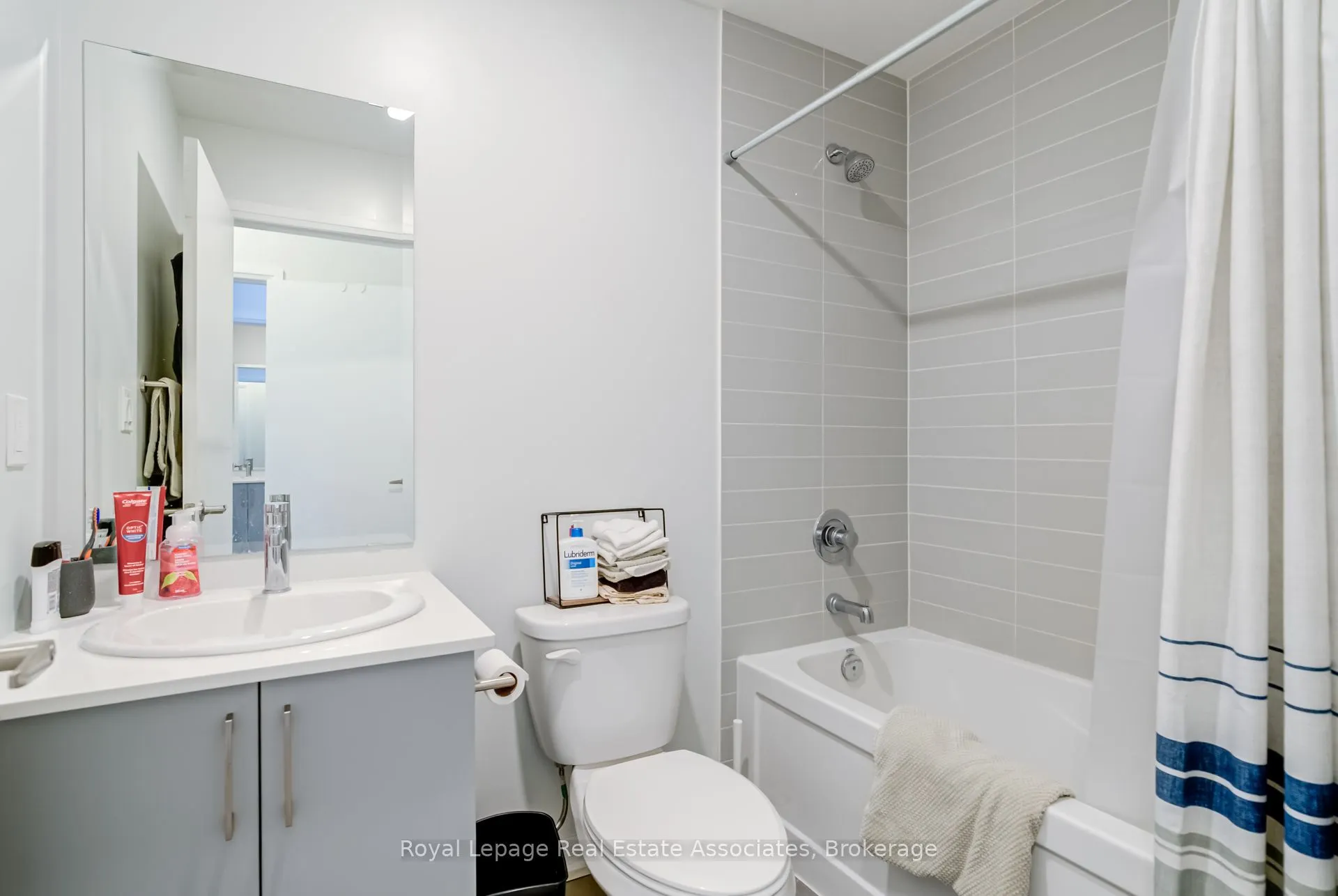 1145 Journeyman Lane, #230