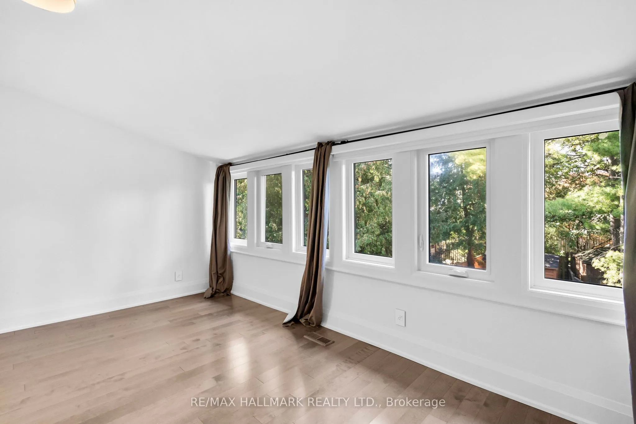 26 Traymore Crescent