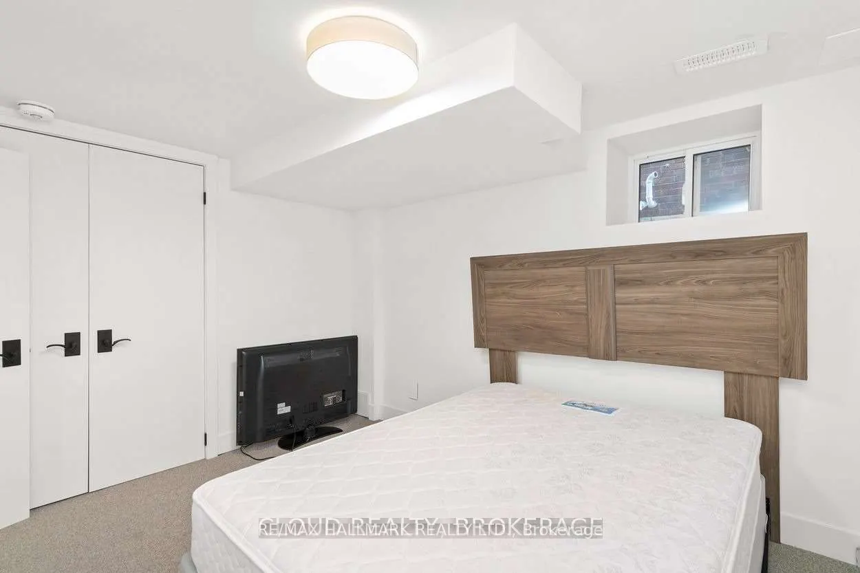26 Traymore Crescent