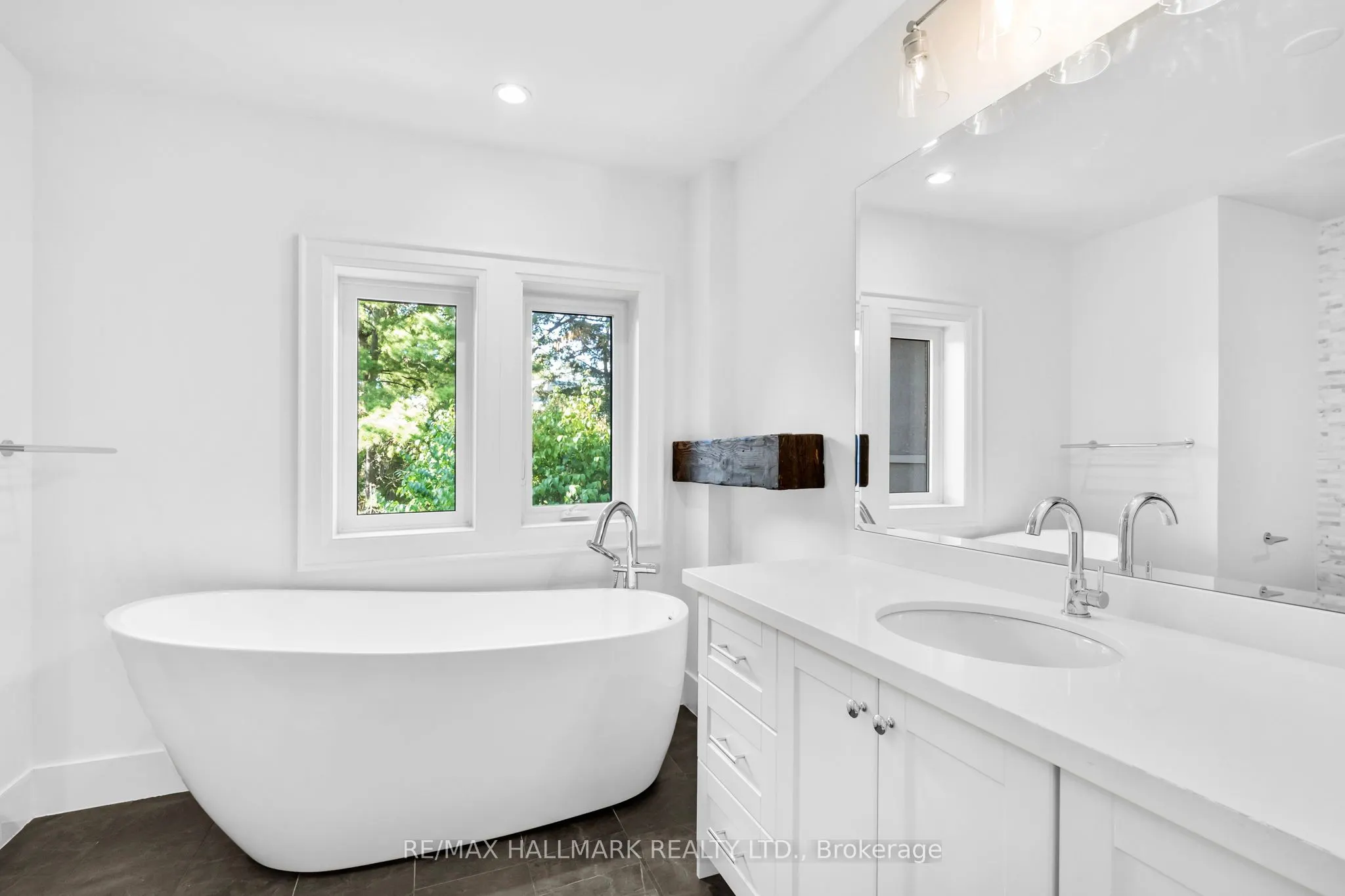 26 Traymore Crescent