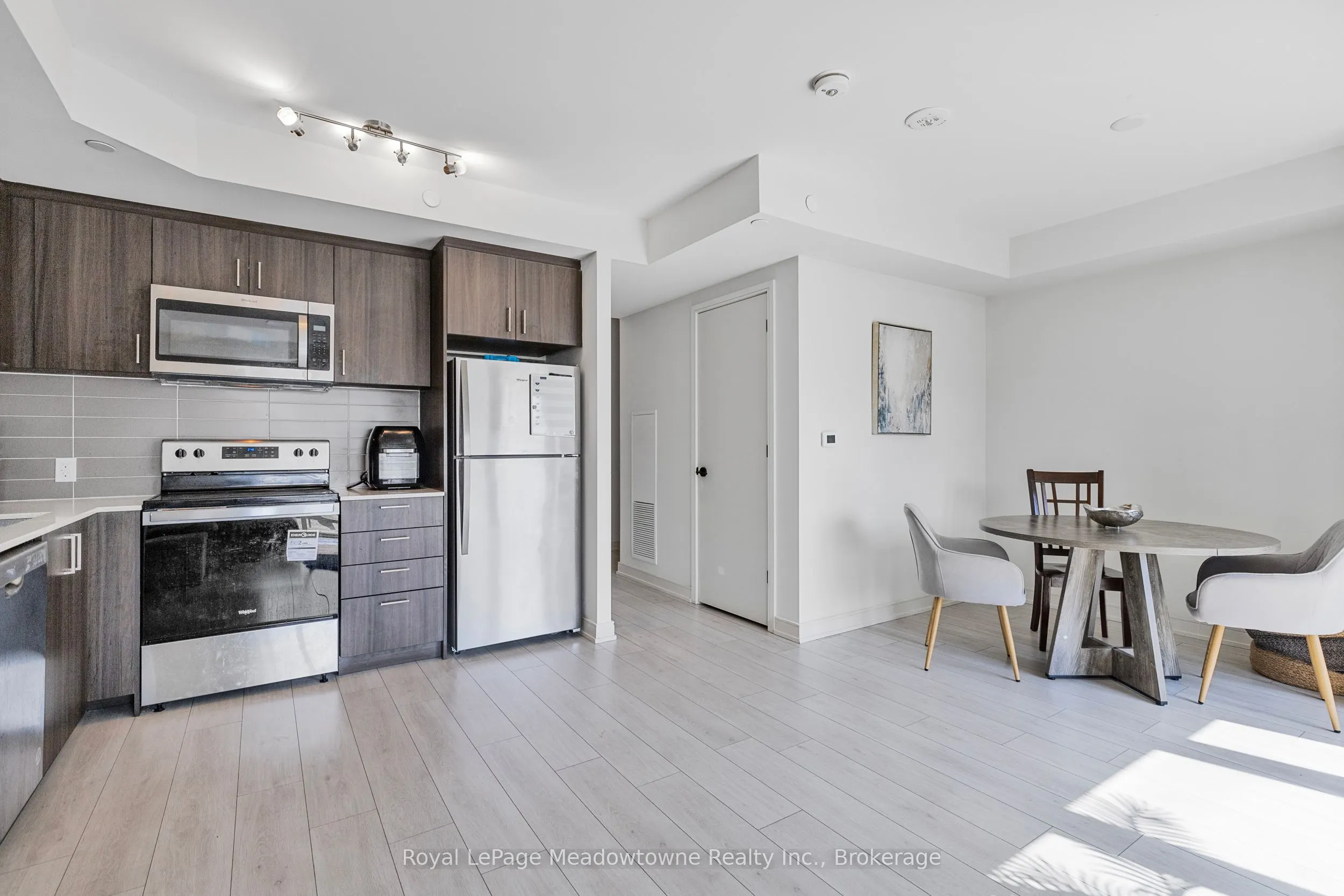 8010 Derry Road SW, #7