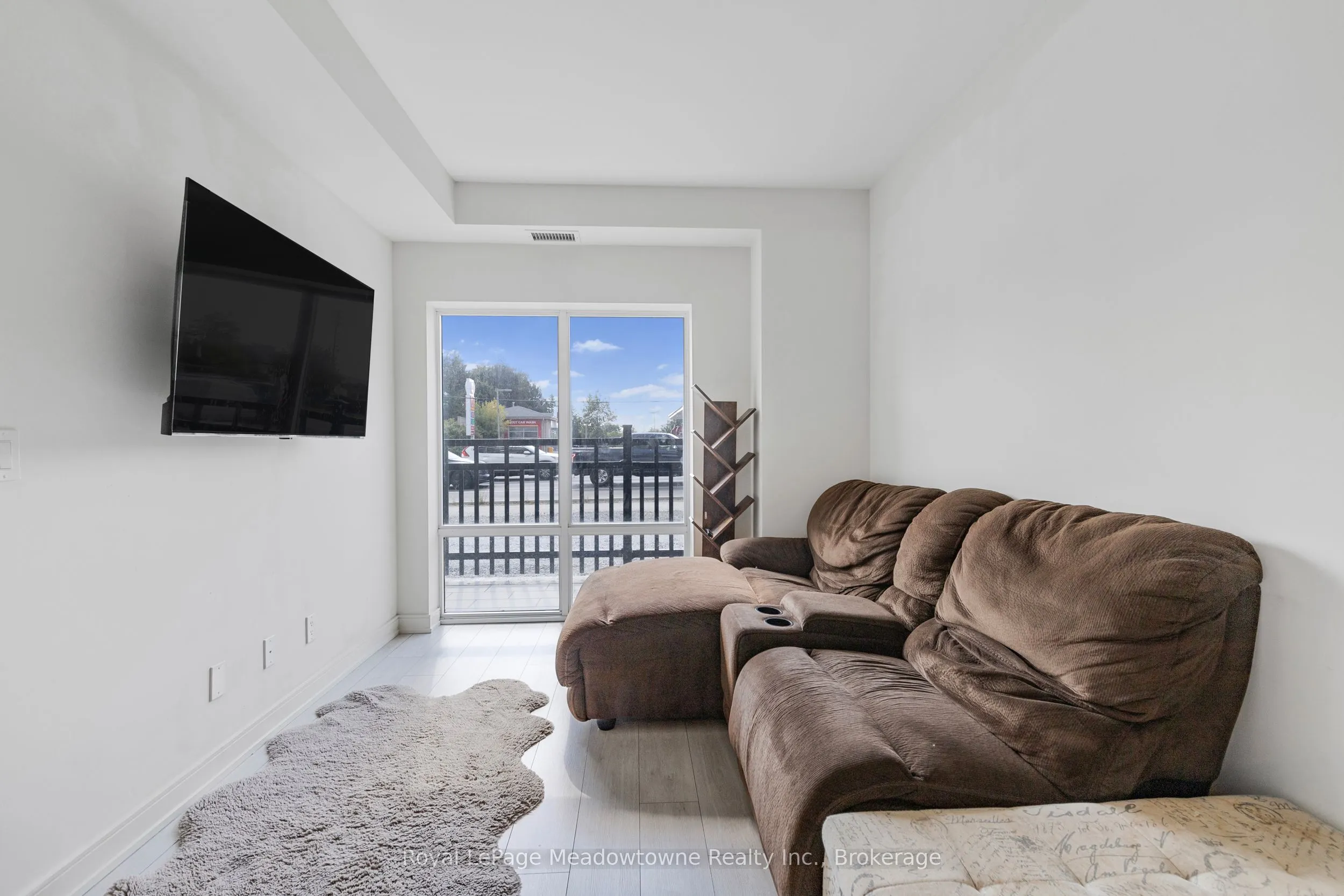8010 Derry Road SW, #7