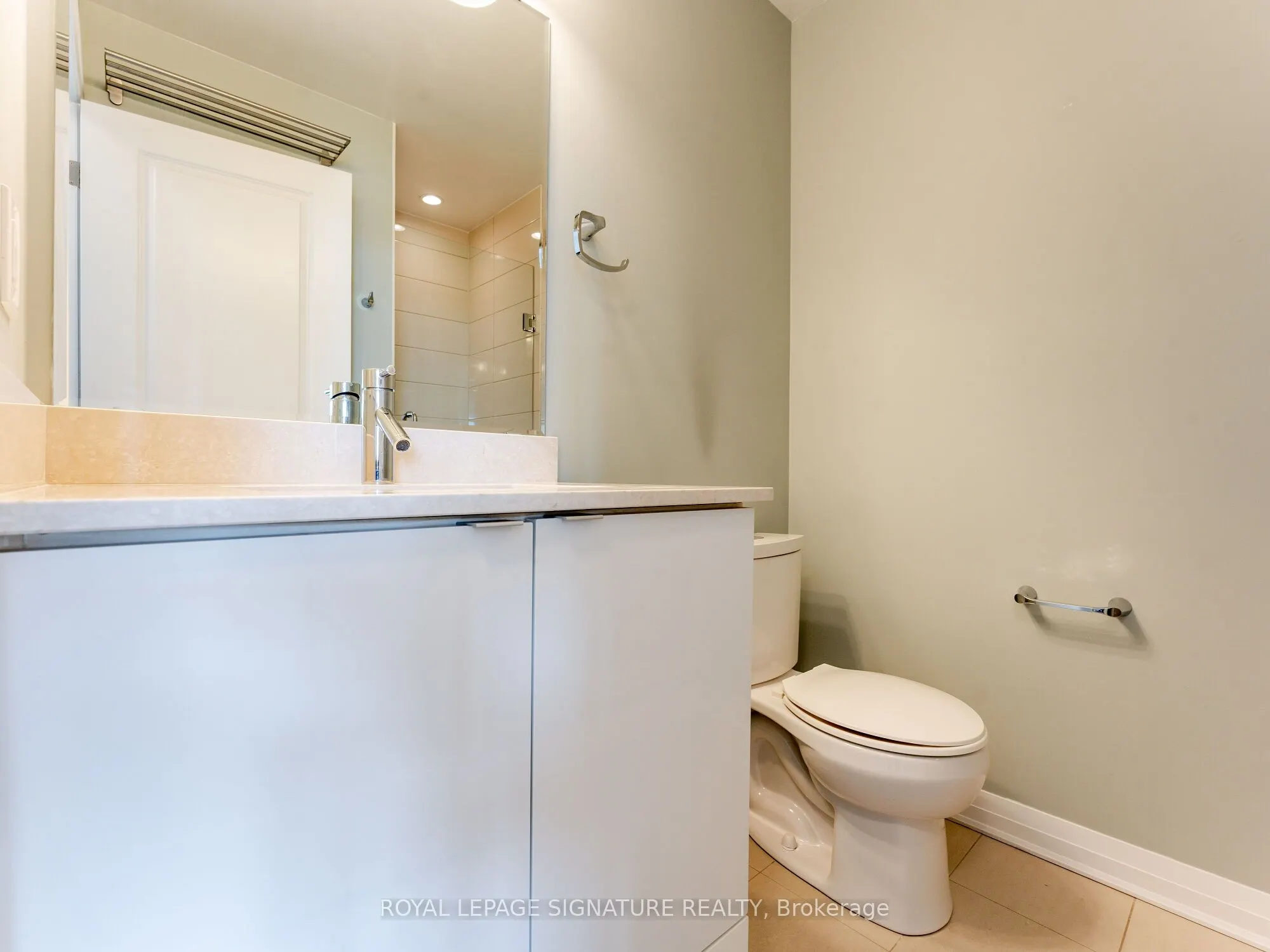 59 Annie Craig Drive, #704