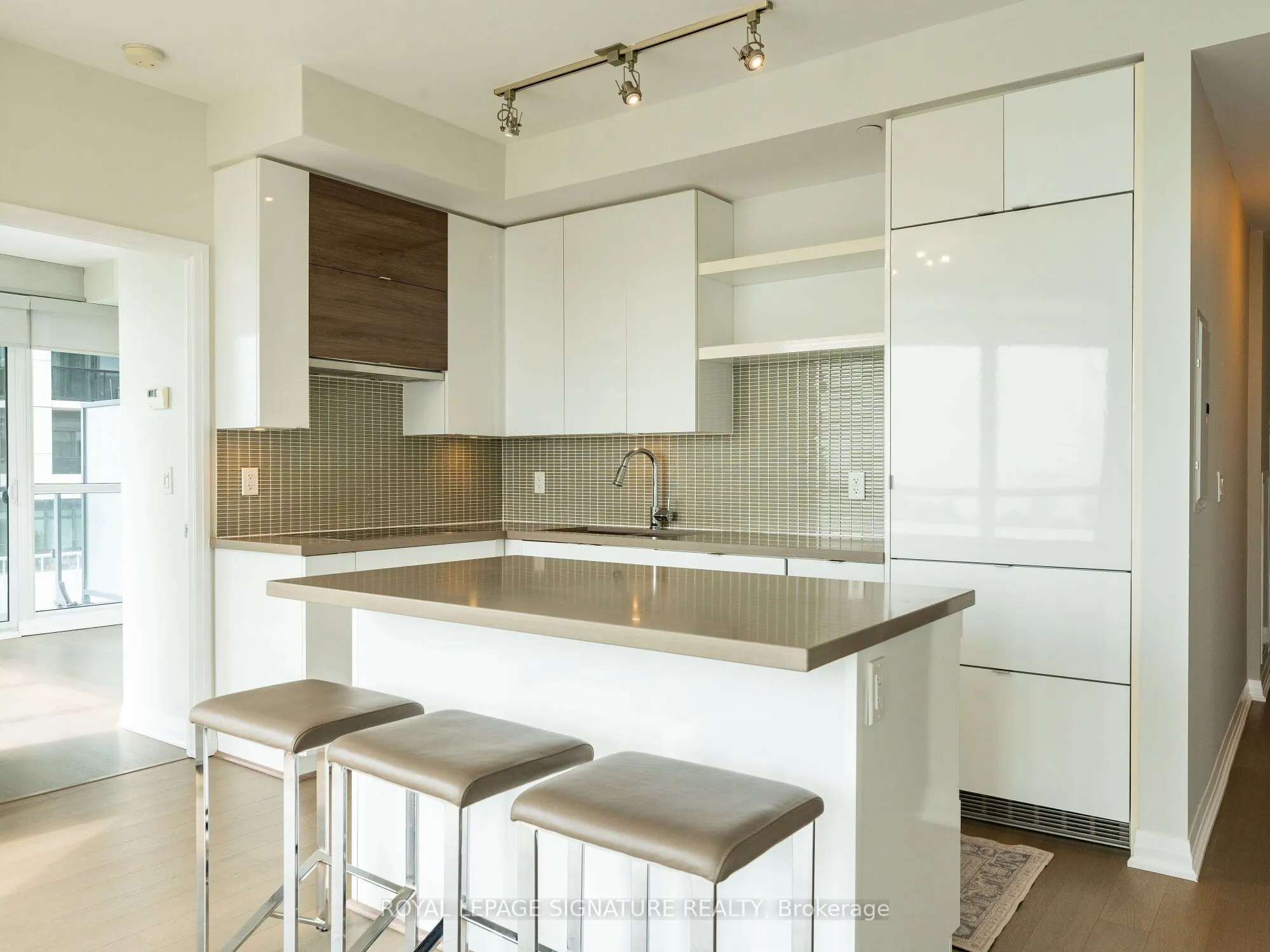 59 Annie Craig Drive, #704