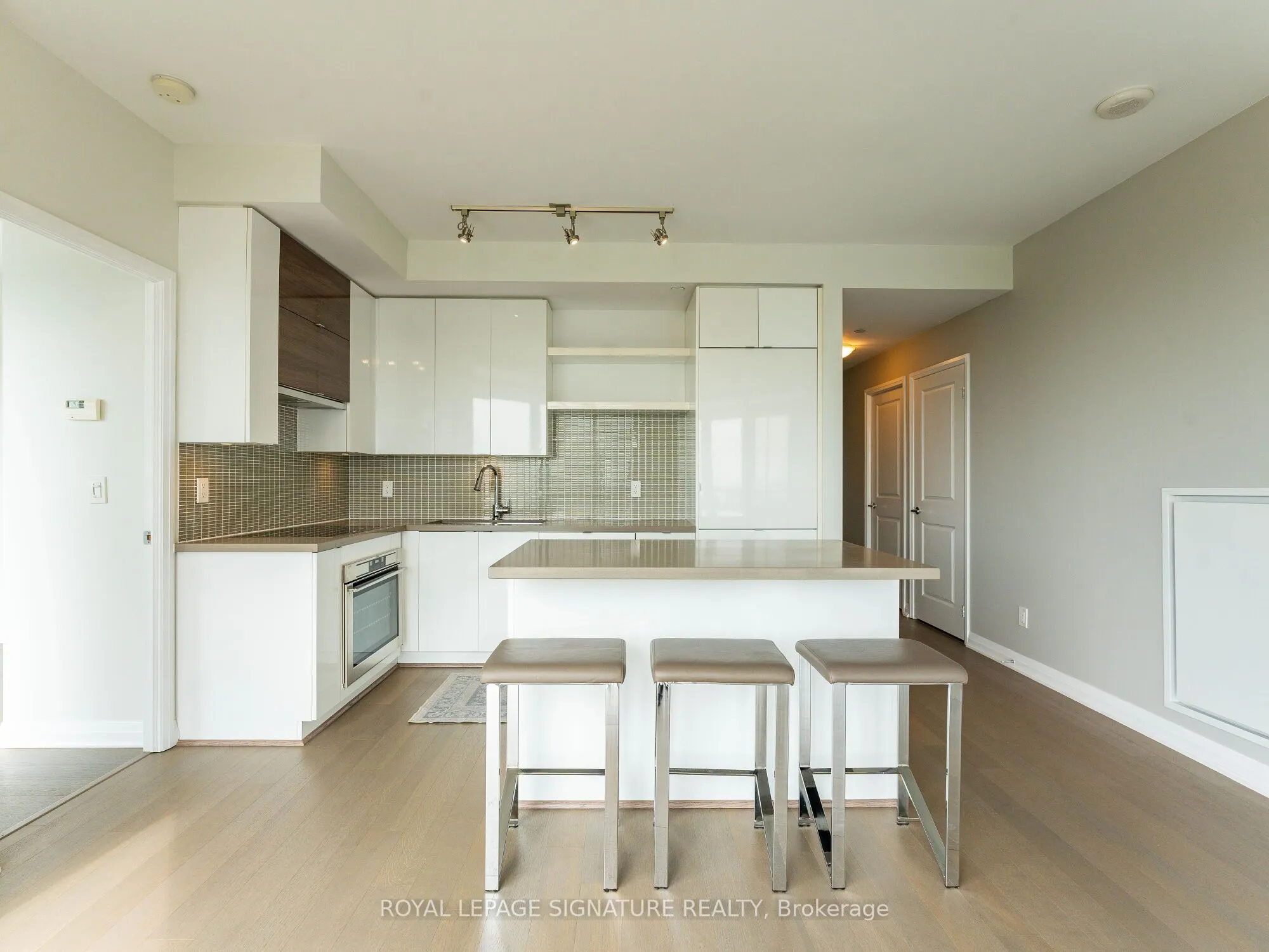 59 Annie Craig Drive, #704
